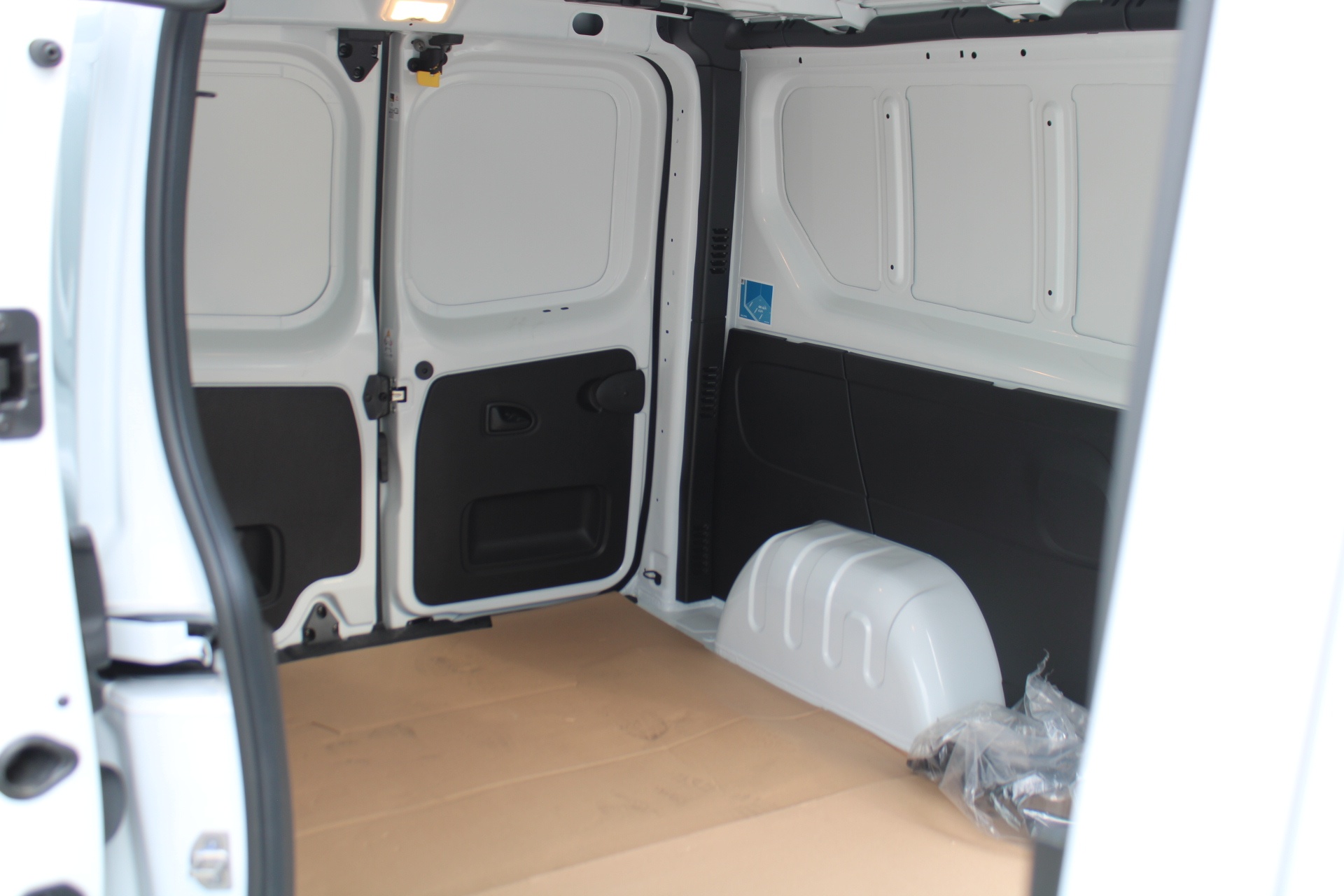 Nissan Primastar Van L2H1 150pk DCT N-Connecta + Cargo Pack