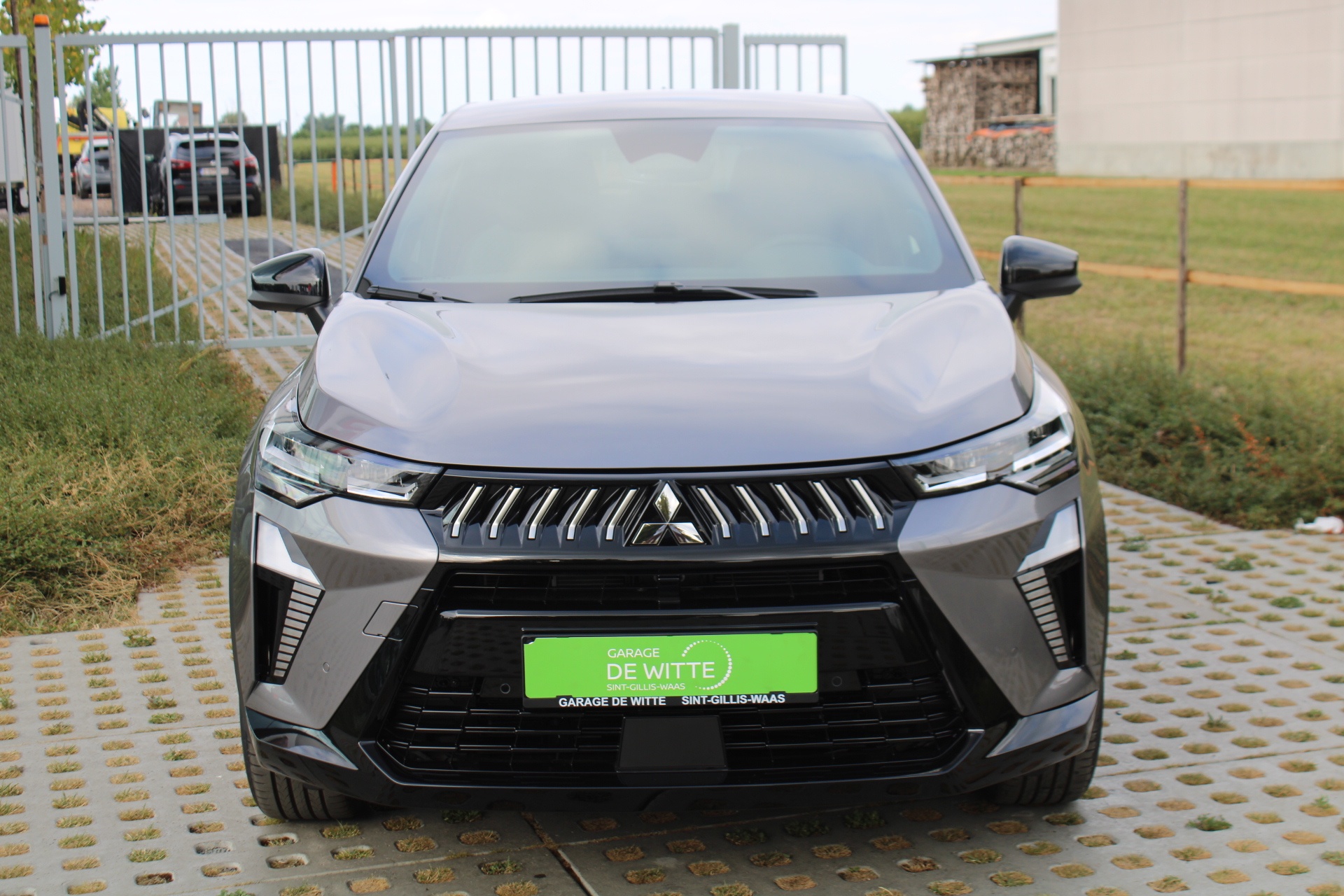 Mitsubishi Grandis Intense+ 1.8 HEV