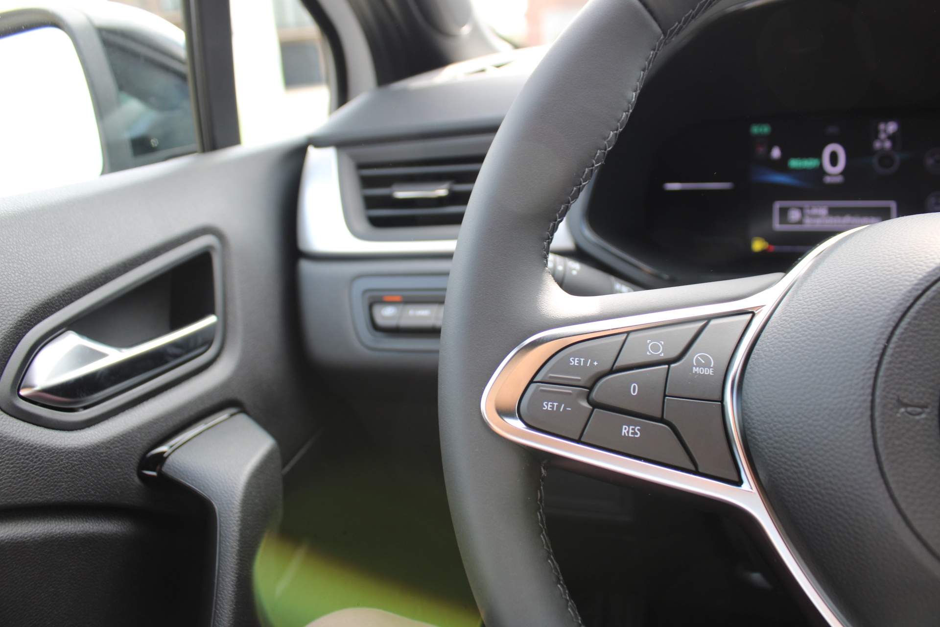 Mitsubishi ASX Black Edition 1.8 HEV