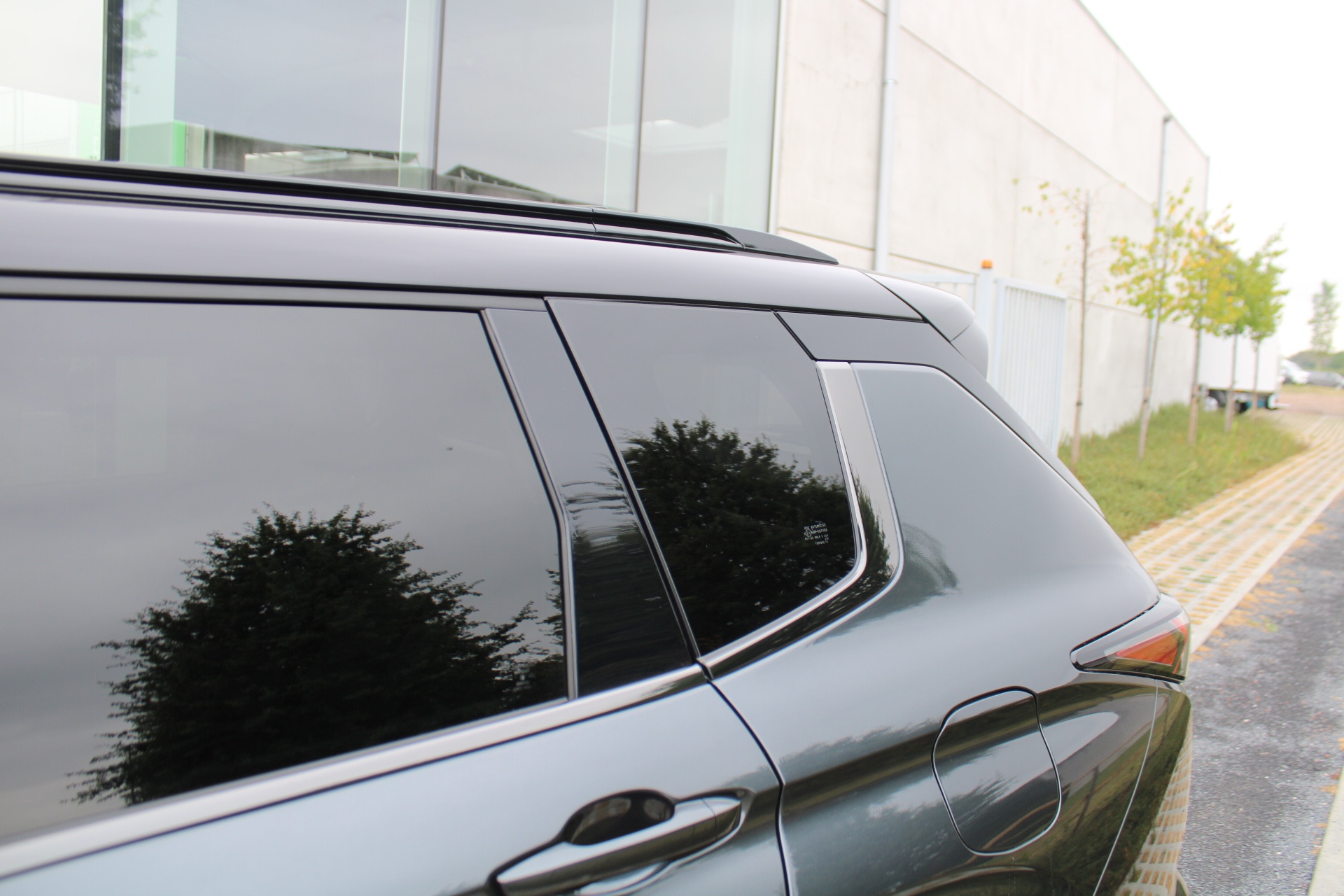 Mitsubishi Outlander Black Edition PHEV