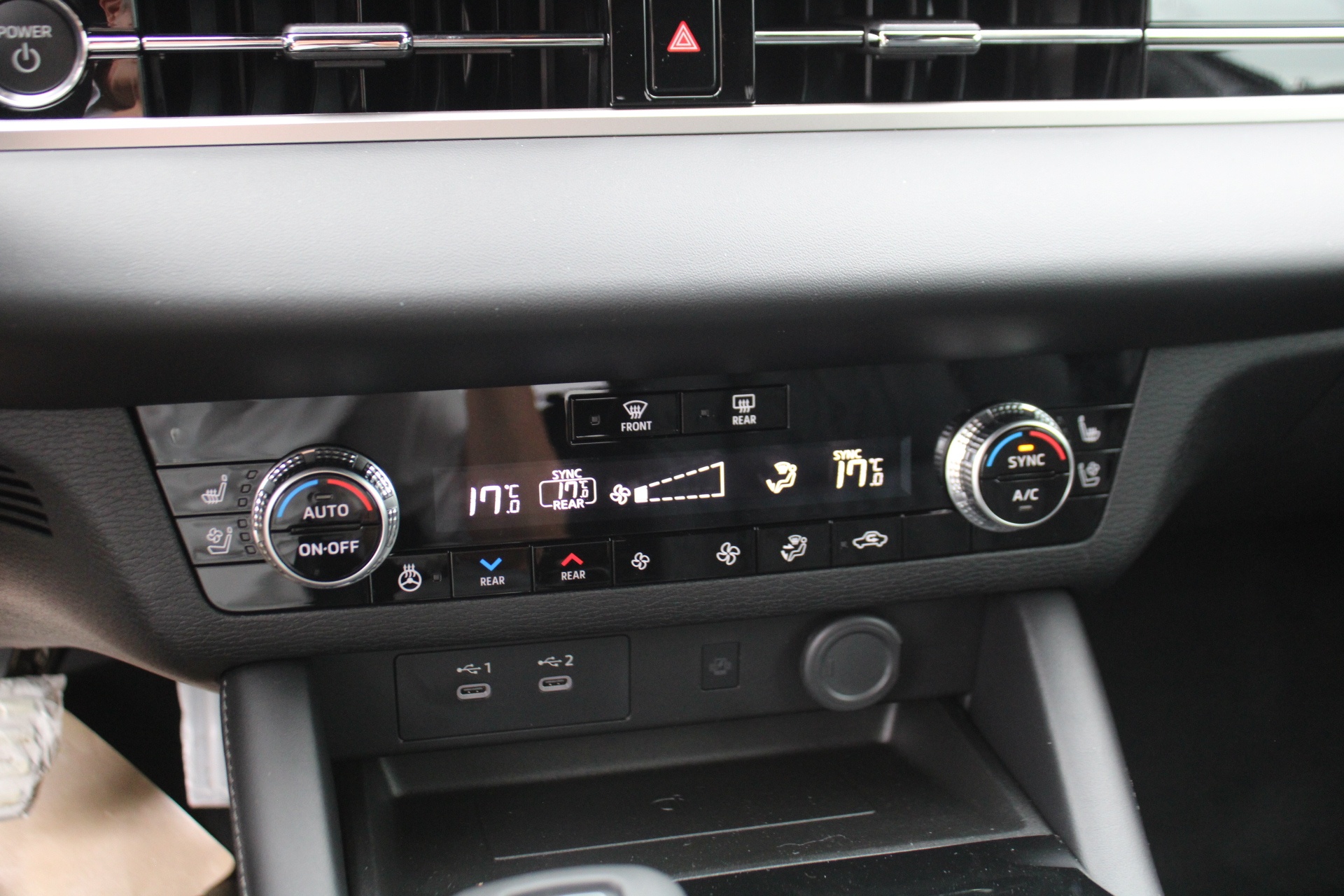 Mitsubishi Outlander Black Edition PHEV