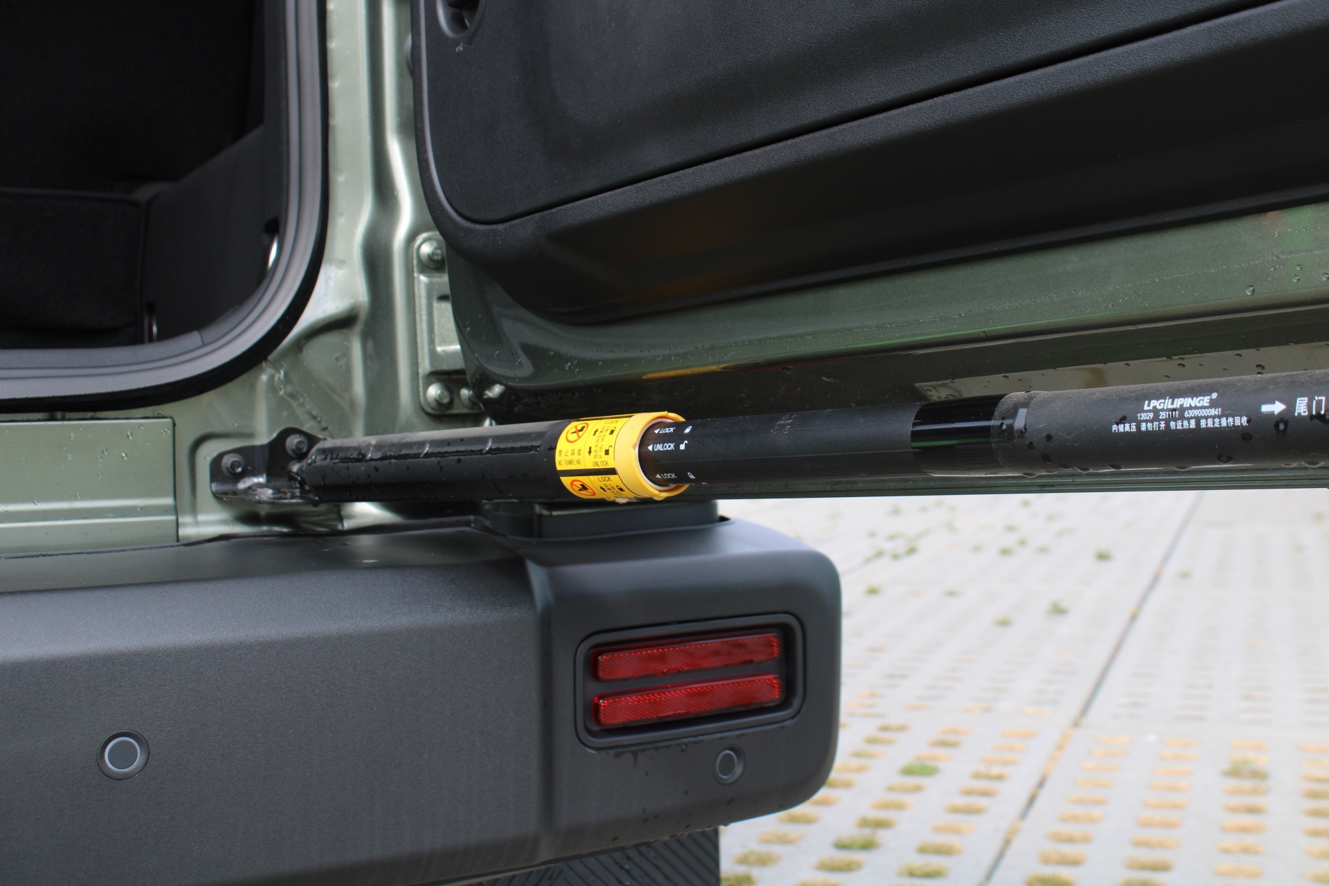 BAW 212 T01 4×4