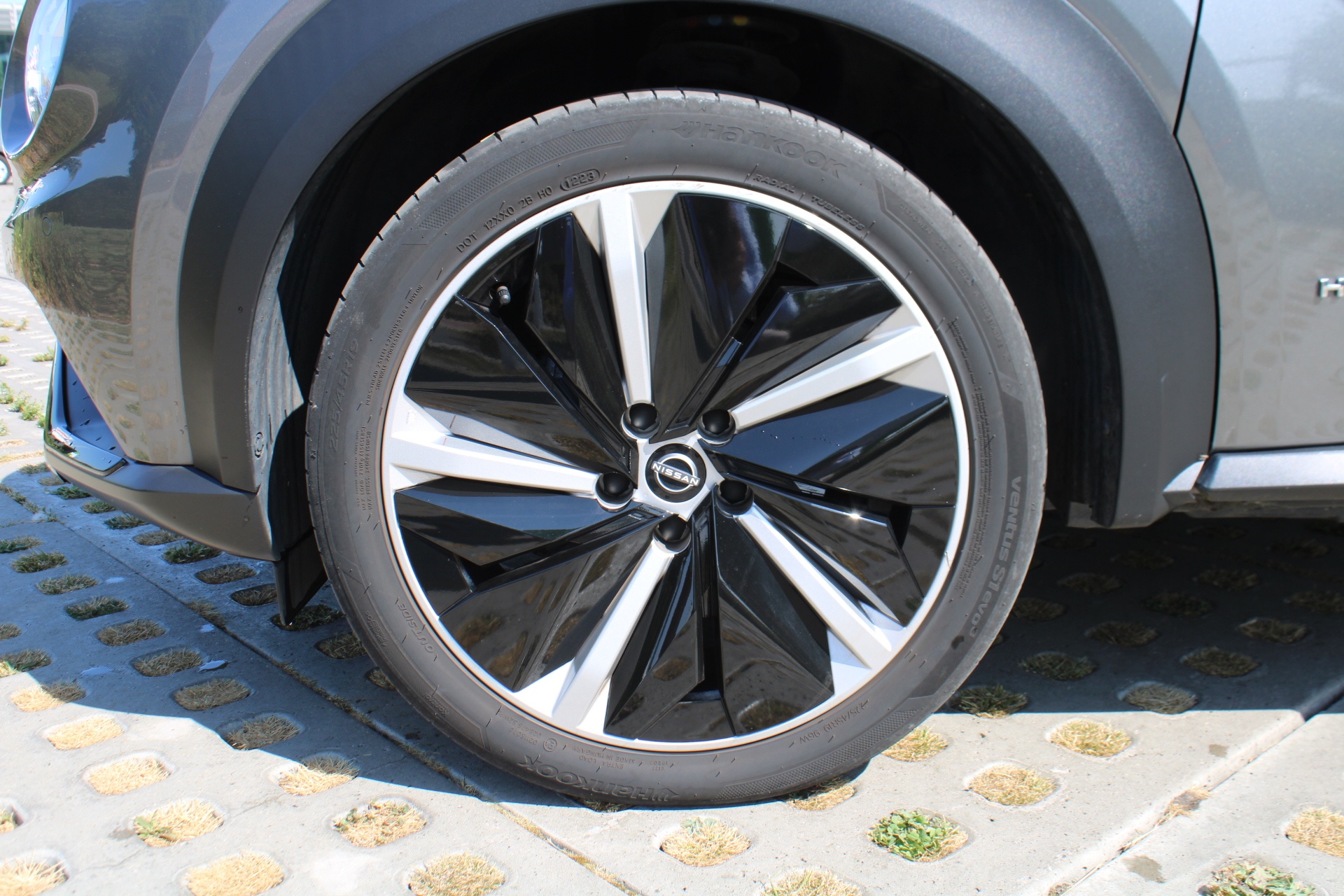 Nissan Juke N-Design HEV
