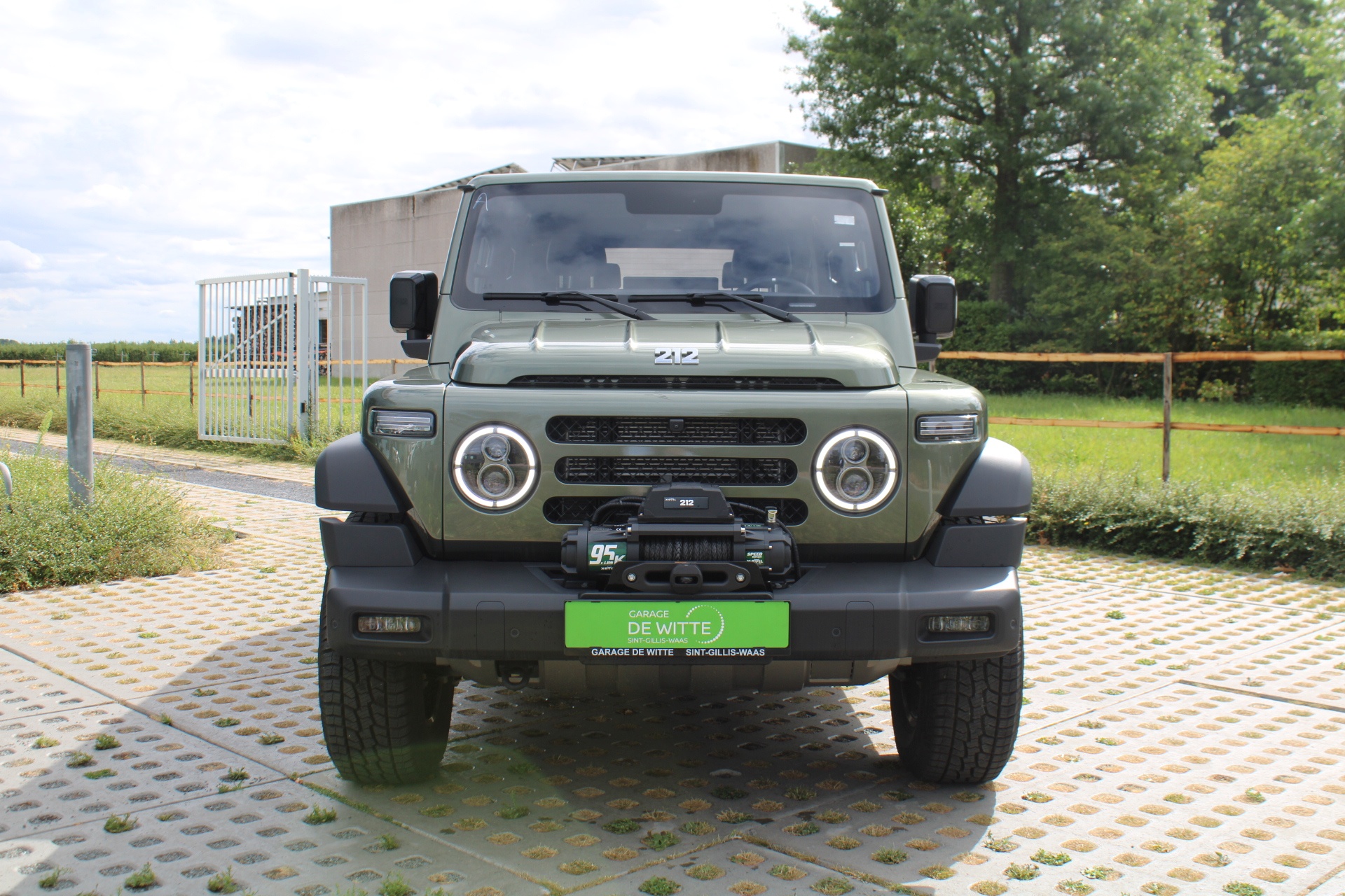 BAW 212 T01 4×4 (Ombouw lichte vracht)