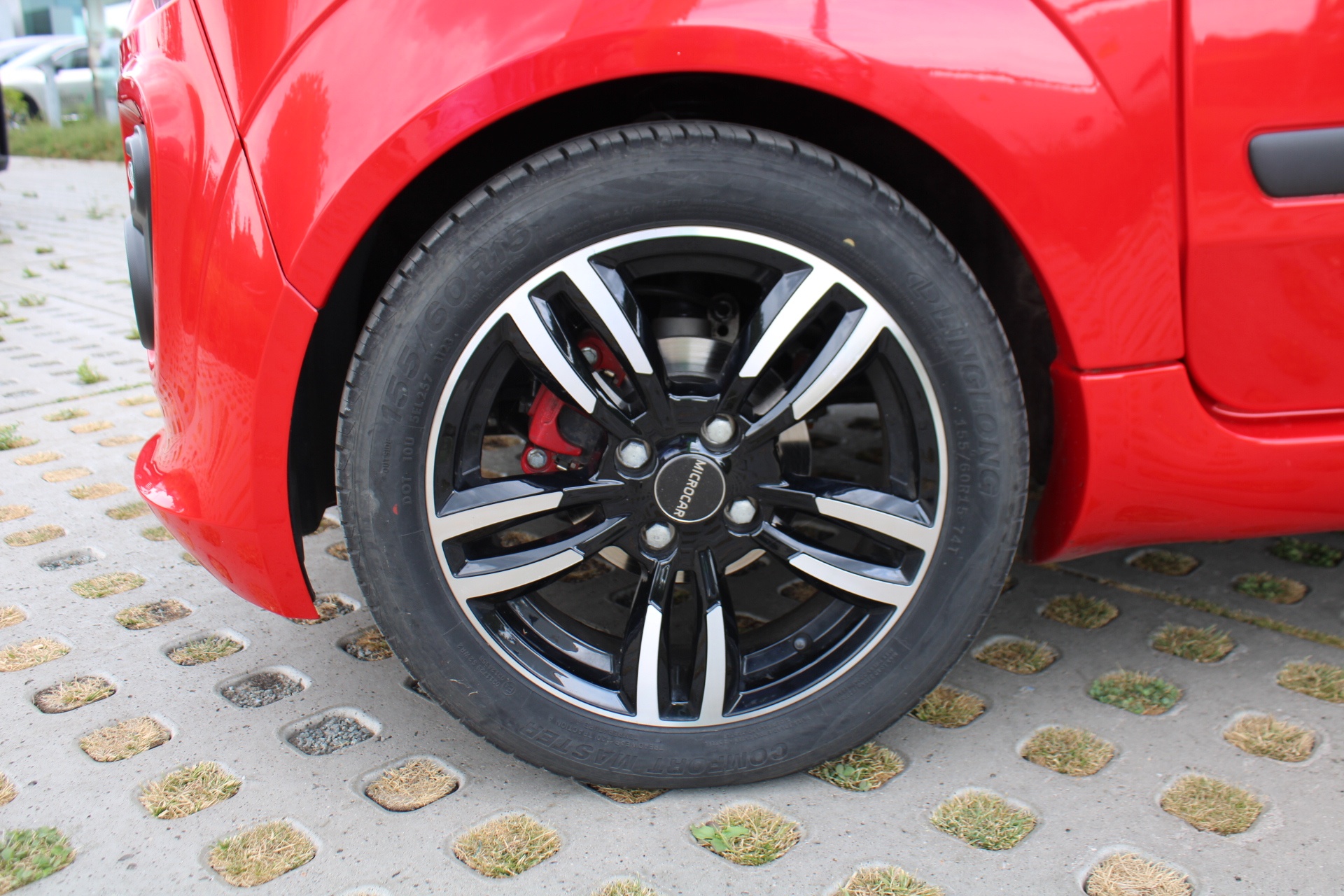 Microcar DUE Must Progress dCi