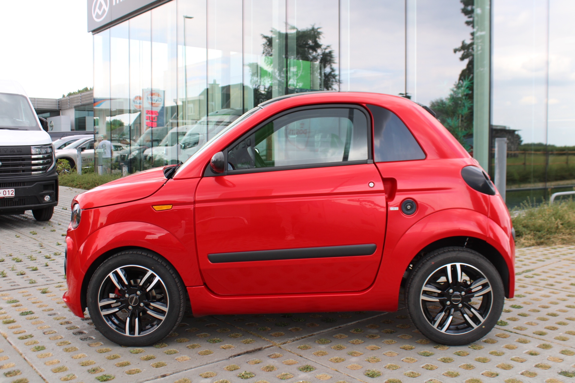 Microcar DUE Must Progress dCi