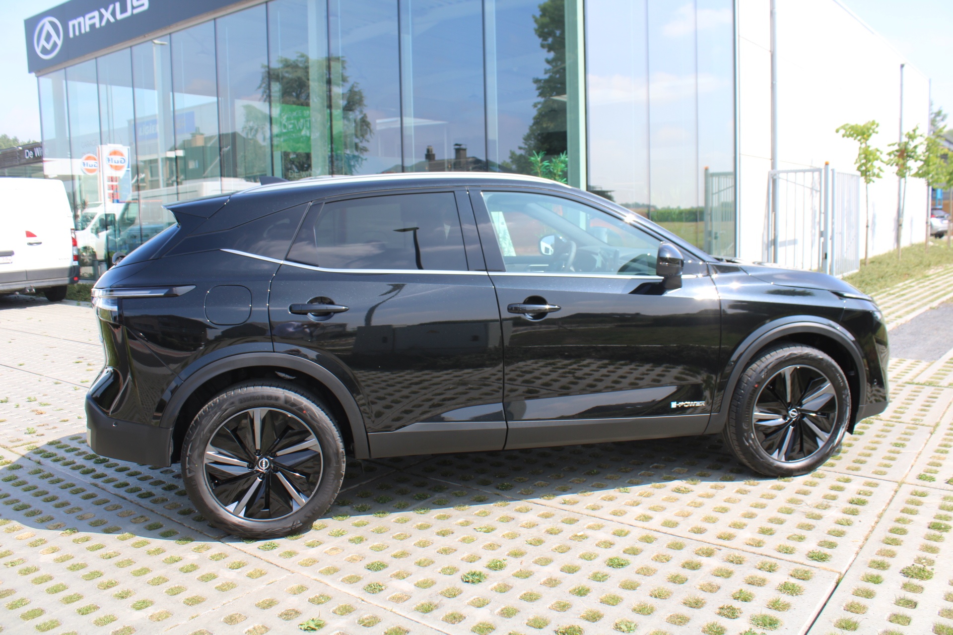 Nissan QASHQAI e-Power Tekna + Glass Roof + Cold Pack