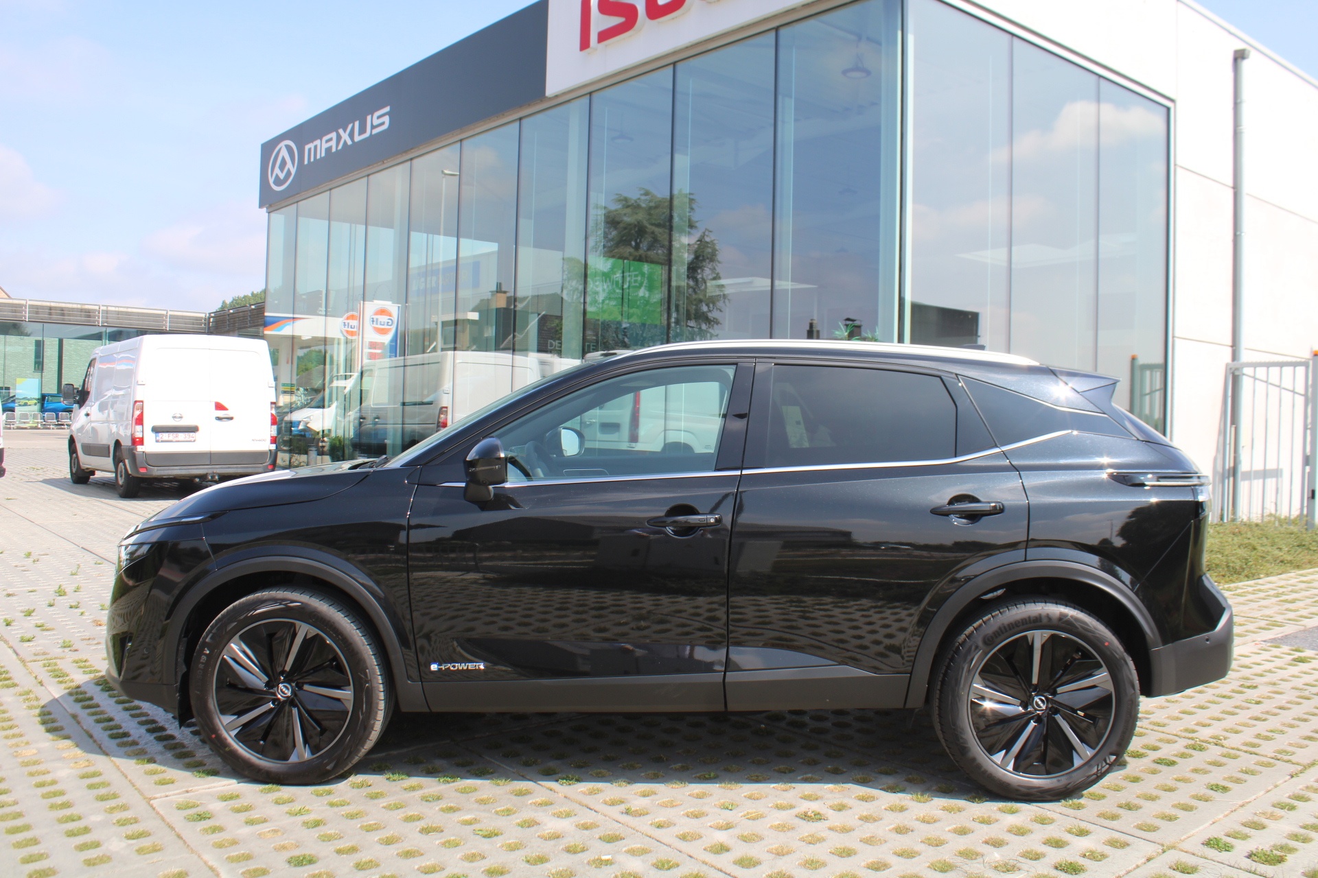 Nissan QASHQAI e-Power Tekna + Glass Roof + Cold Pack