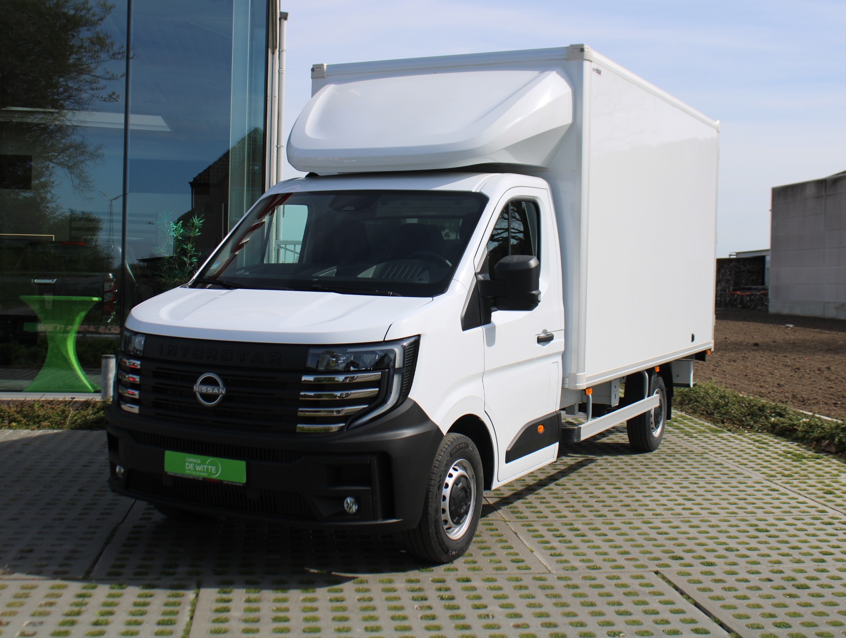 Nissan Interstar BOX MET LAADBRUG L3H1 170pk N-Connecta
