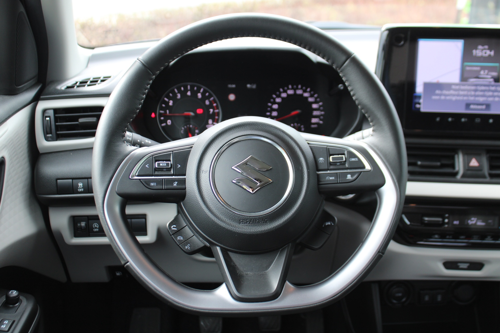 Suzuki Swift Grand Luxe