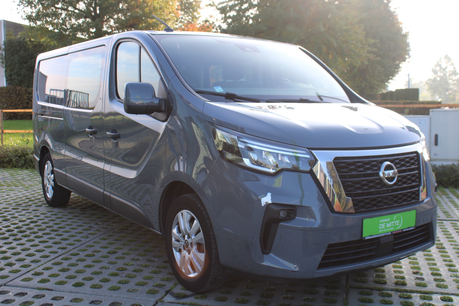 Nissan Primastar Tekna L2H1 3T 2.0 dCi