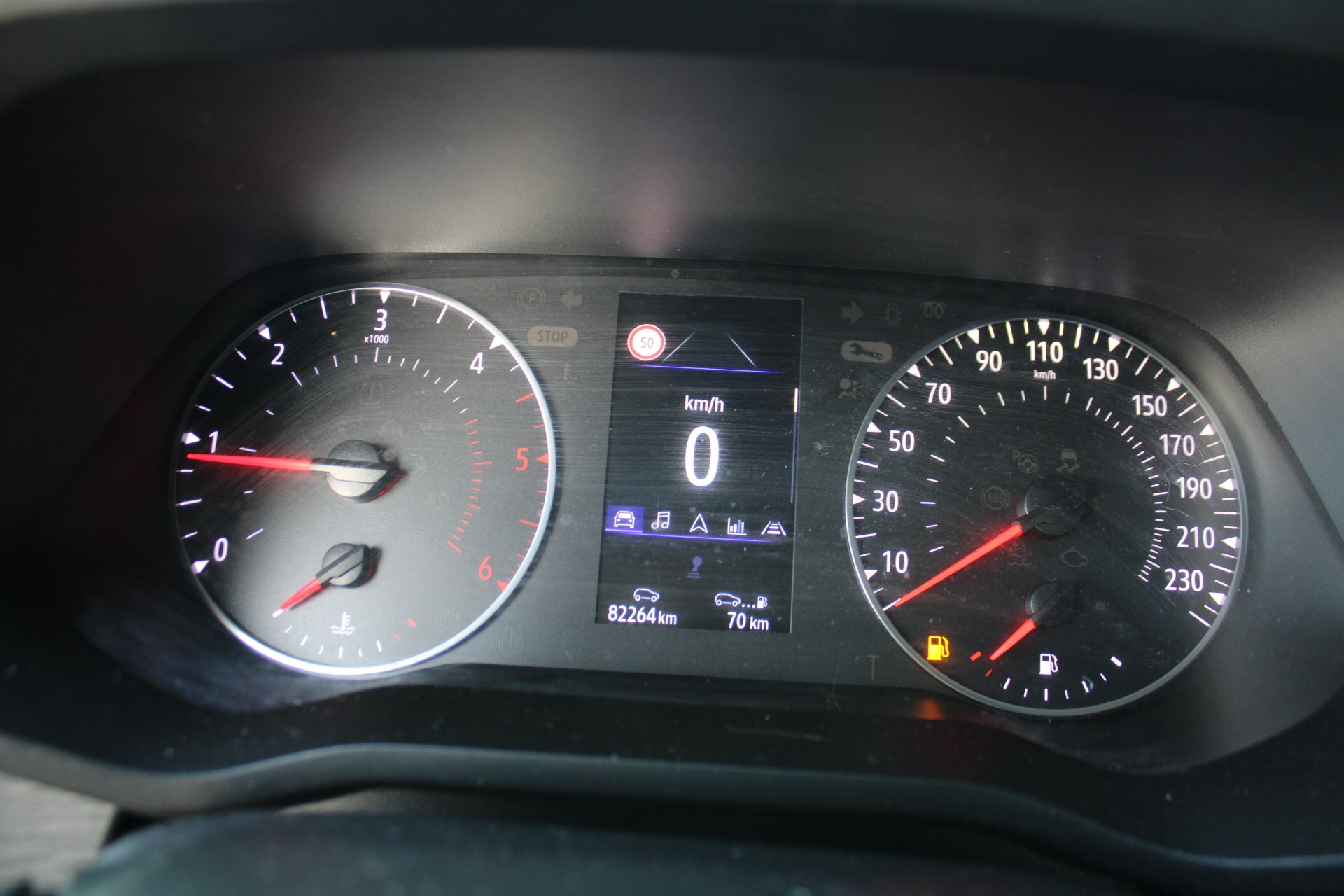 Nissan Primastar Tekna L2H1 3T 2.0 dCi