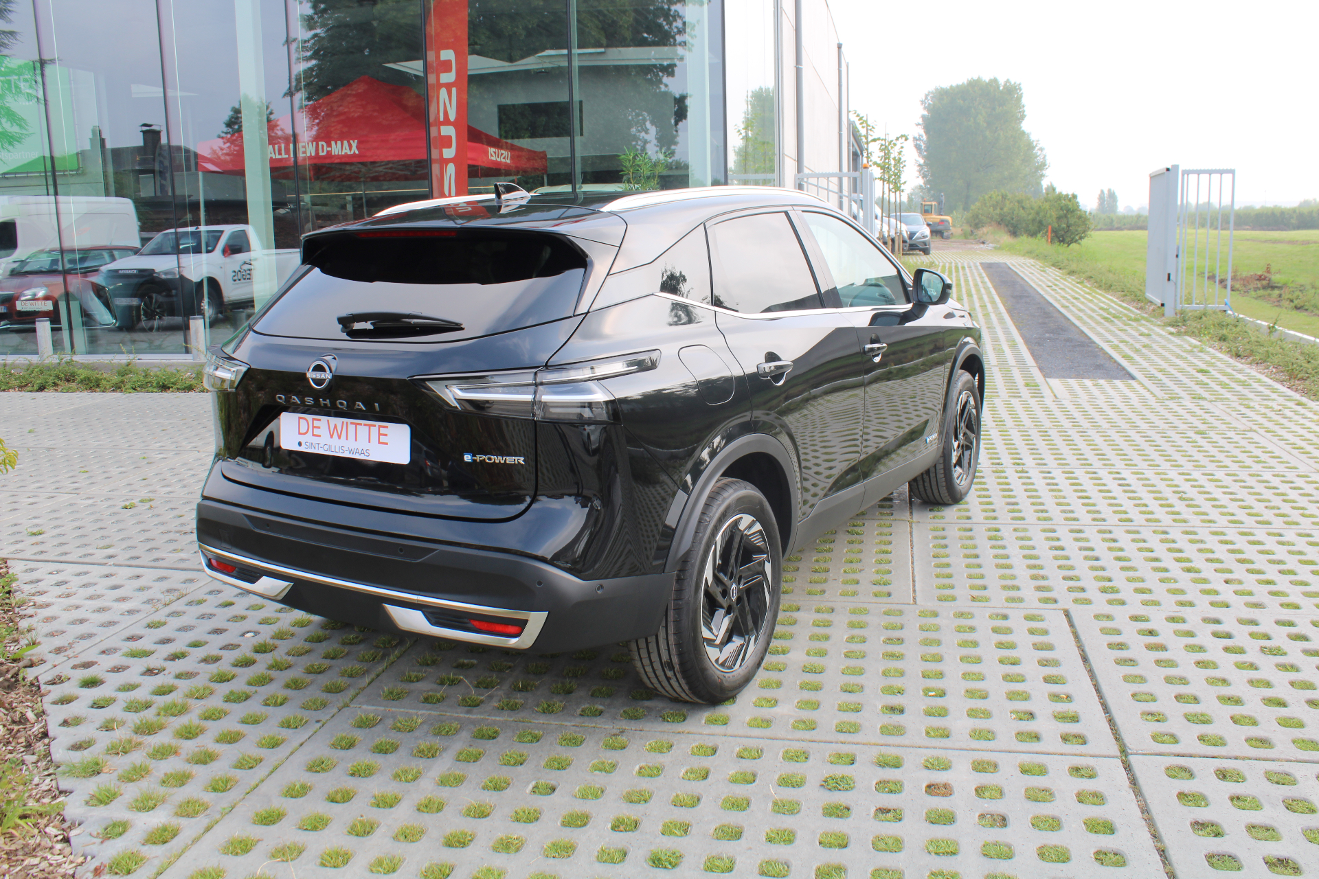 Nissan QASHQAI e-Power N-Connecta + Glass Roof + Cold Pack