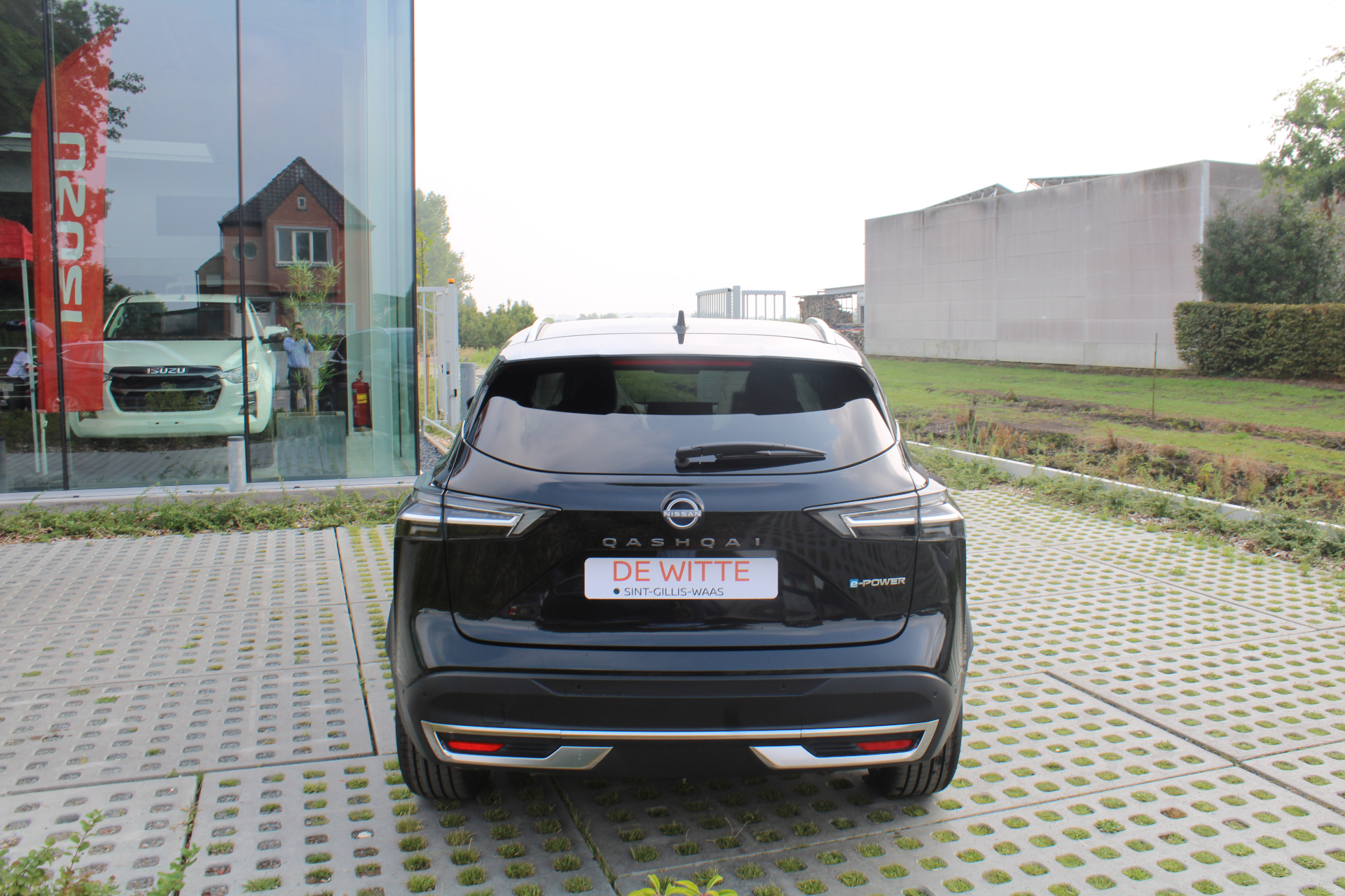 Nissan QASHQAI e-Power N-Connecta + Glass Roof + Cold Pack