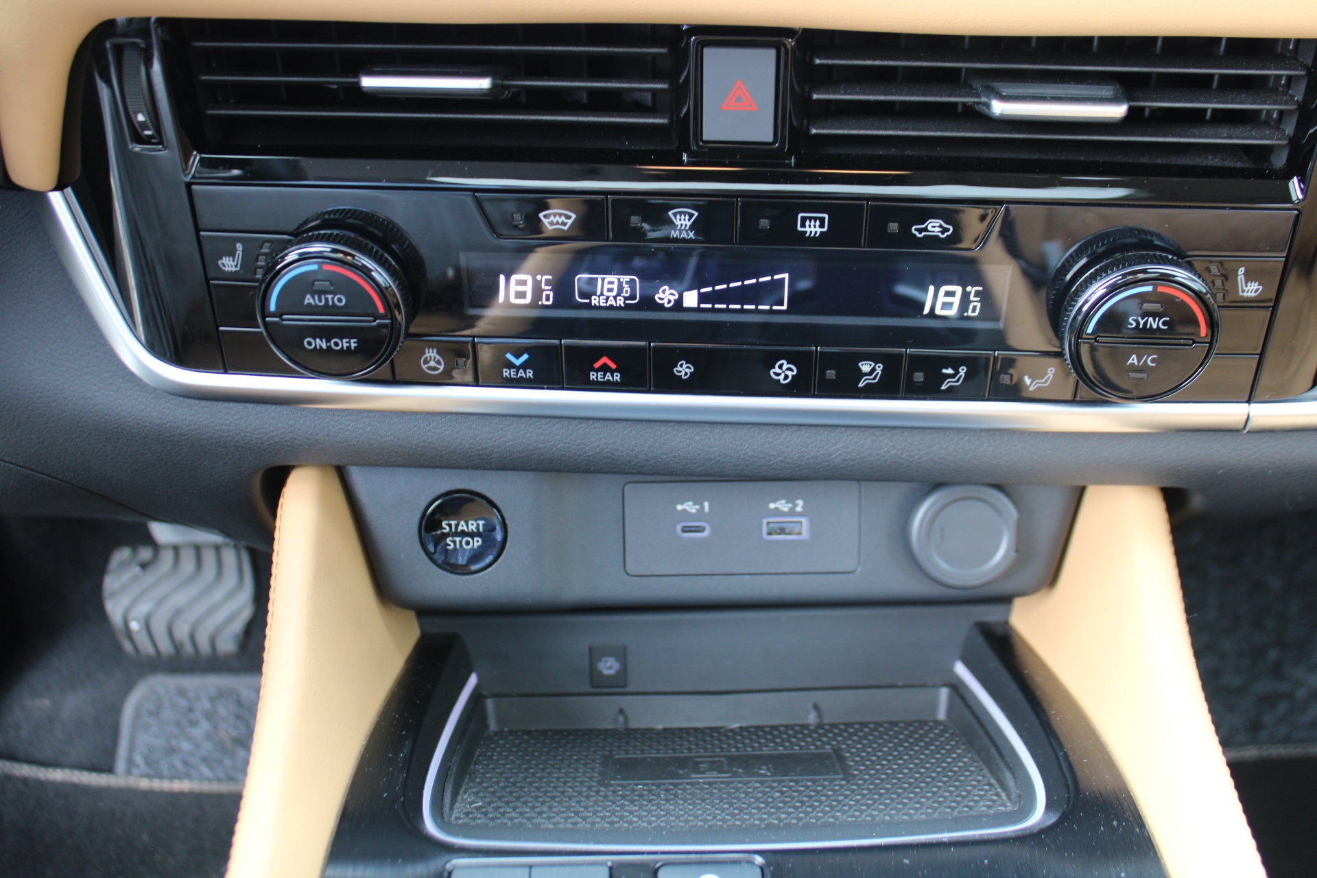 Nissan X-Trail e-4ORCE Tekna+ 4WD (7 Zitplaatsen)