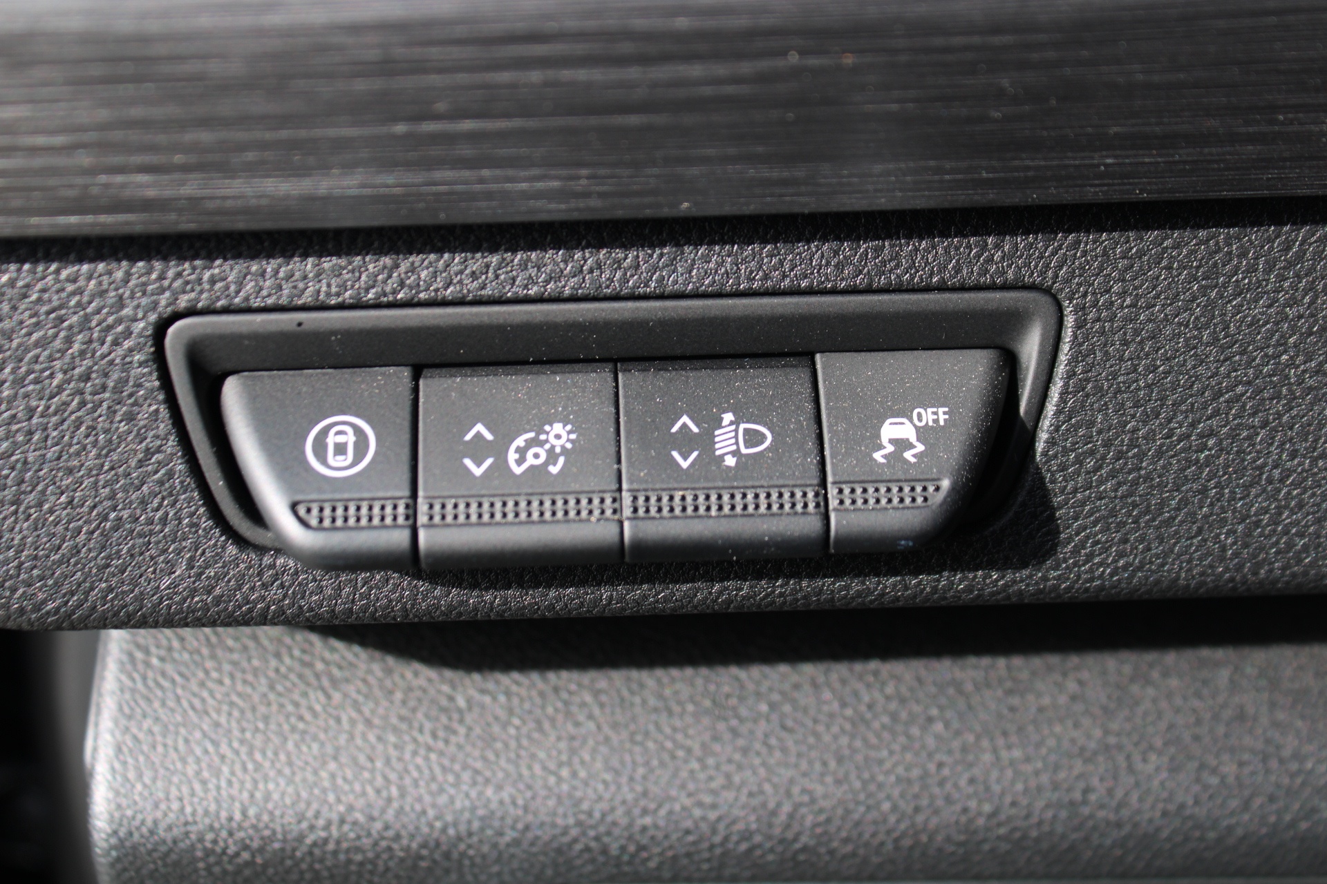 Nissan Townstar Combi Tekna L2H1 (7 Zitplaatsen)
