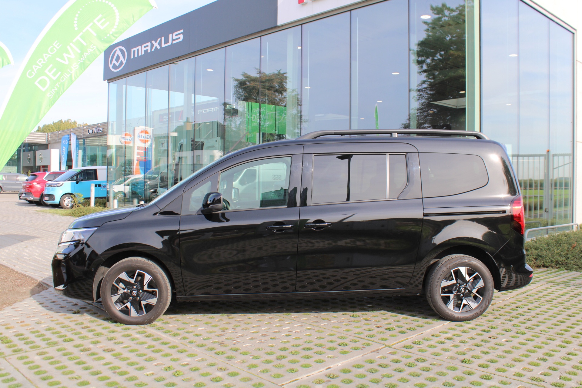 Nissan Townstar Combi Tekna L2H1 (7 Zitplaatsen)