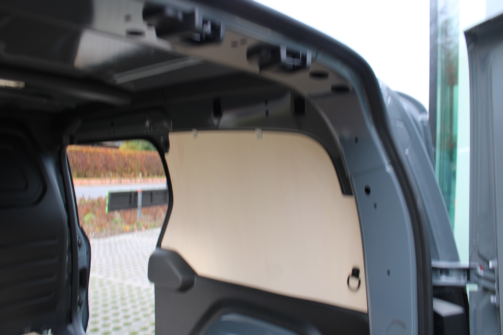 Nissan Townstar VAN L2H1 Tekna 130pk (Automaat) + Cargo Pack + 2e Schuifdeur