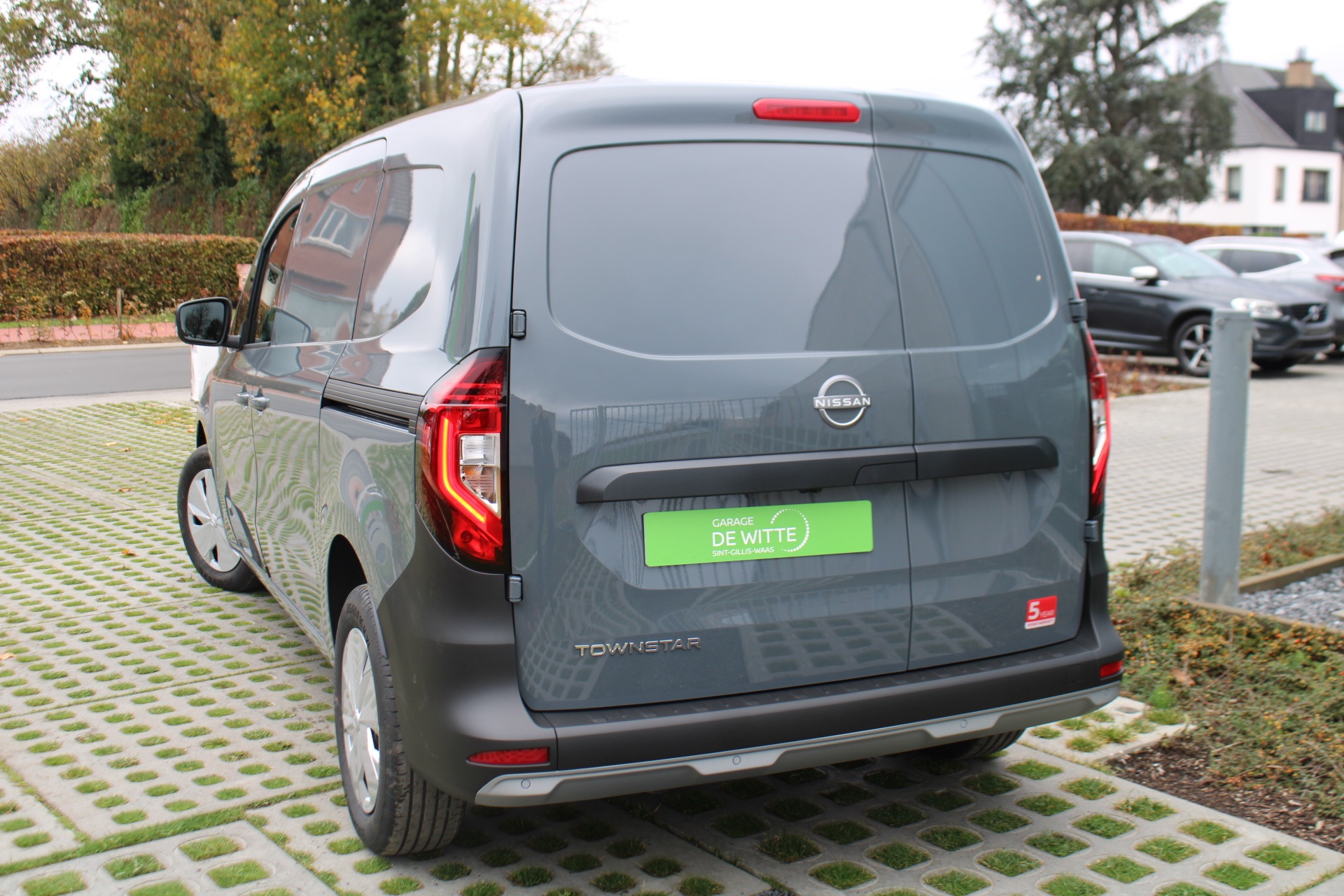Nissan Townstar VAN L2H1 Tekna 130pk (Automaat) + Cargo Pack + 2e Schuifdeur