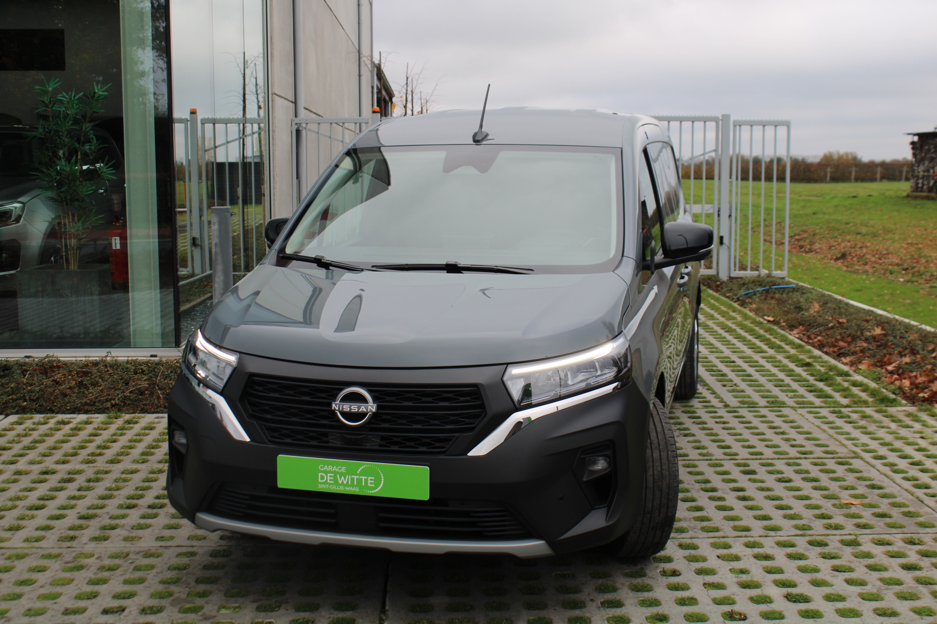 Nissan Townstar VAN L2H1 Tekna 130pk (Automaat) + Cargo Pack + 2e Schuifdeur