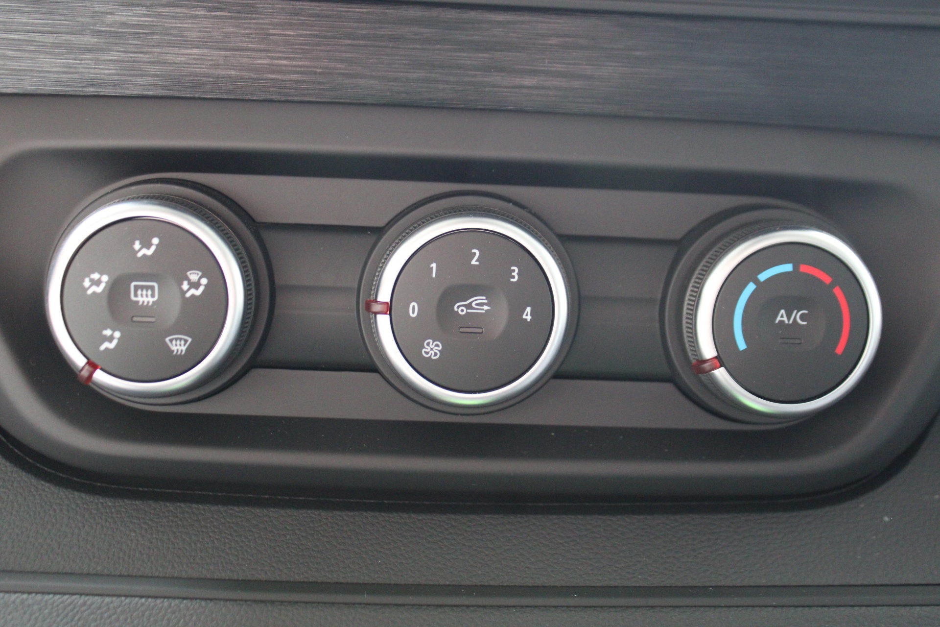 Nissan Primastar Van L2H1 150pk DCT N-Connecta + Schuifdeur links & rechts