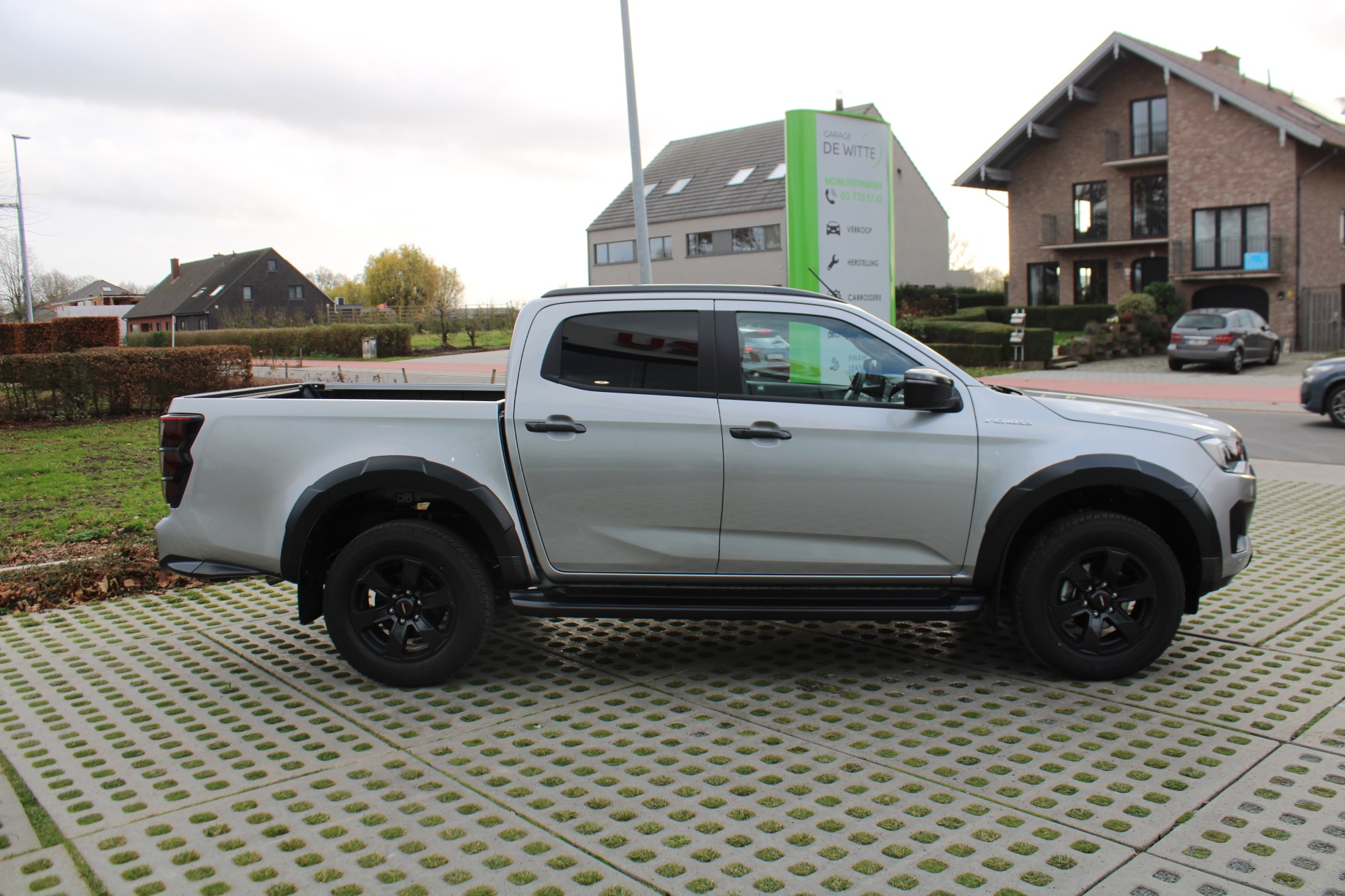 Isuzu D-Max 2.2d Double Cab LSE
