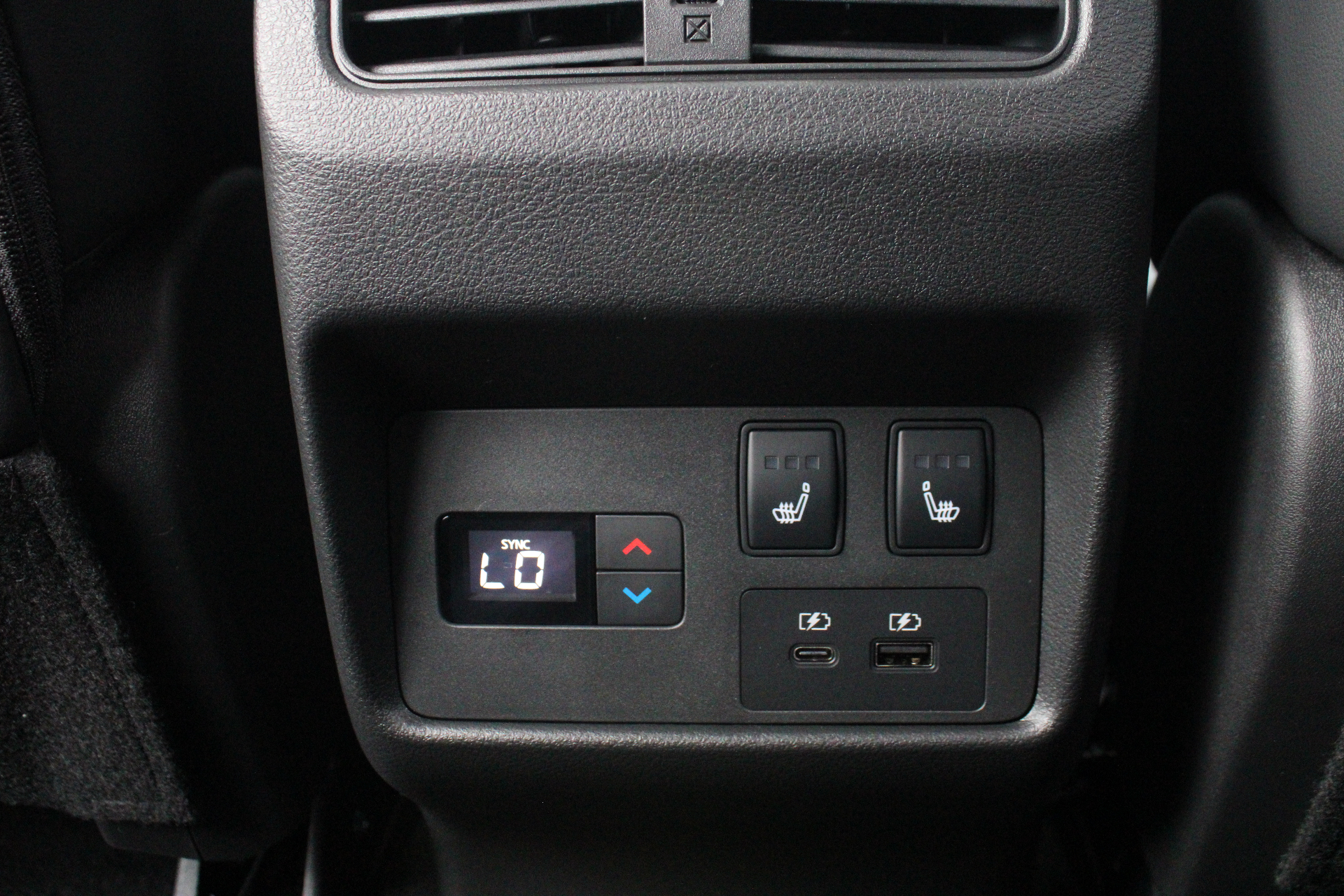 Nissan X-Trail e-Power Tekna + Glass Roof
