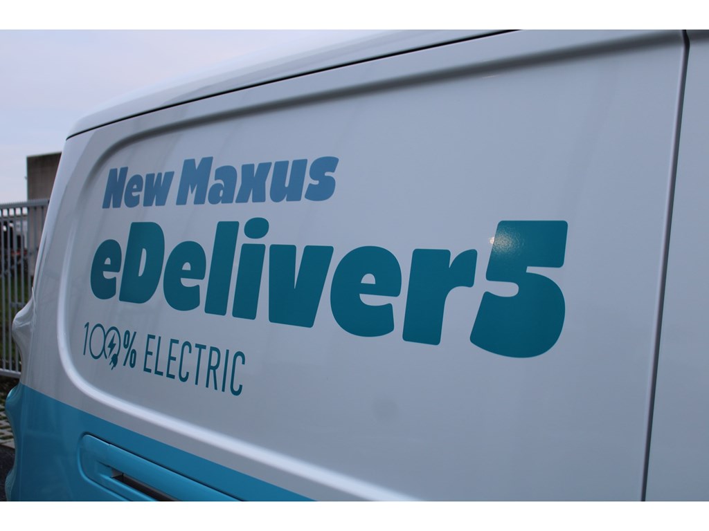 Maxus e-Deliver5 64kW L1H1