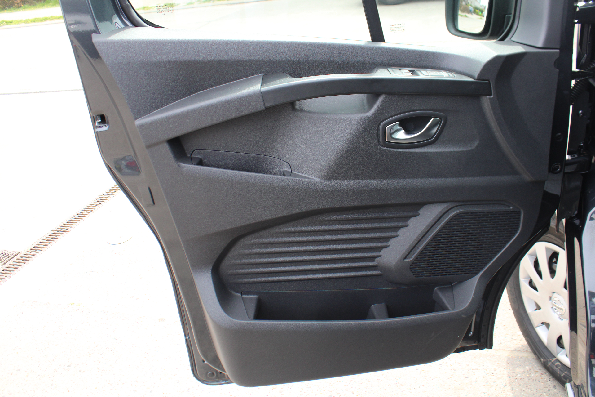 Nissan Primastar Dubbele Cabine L2H1 150pk DCT N-Connecta
