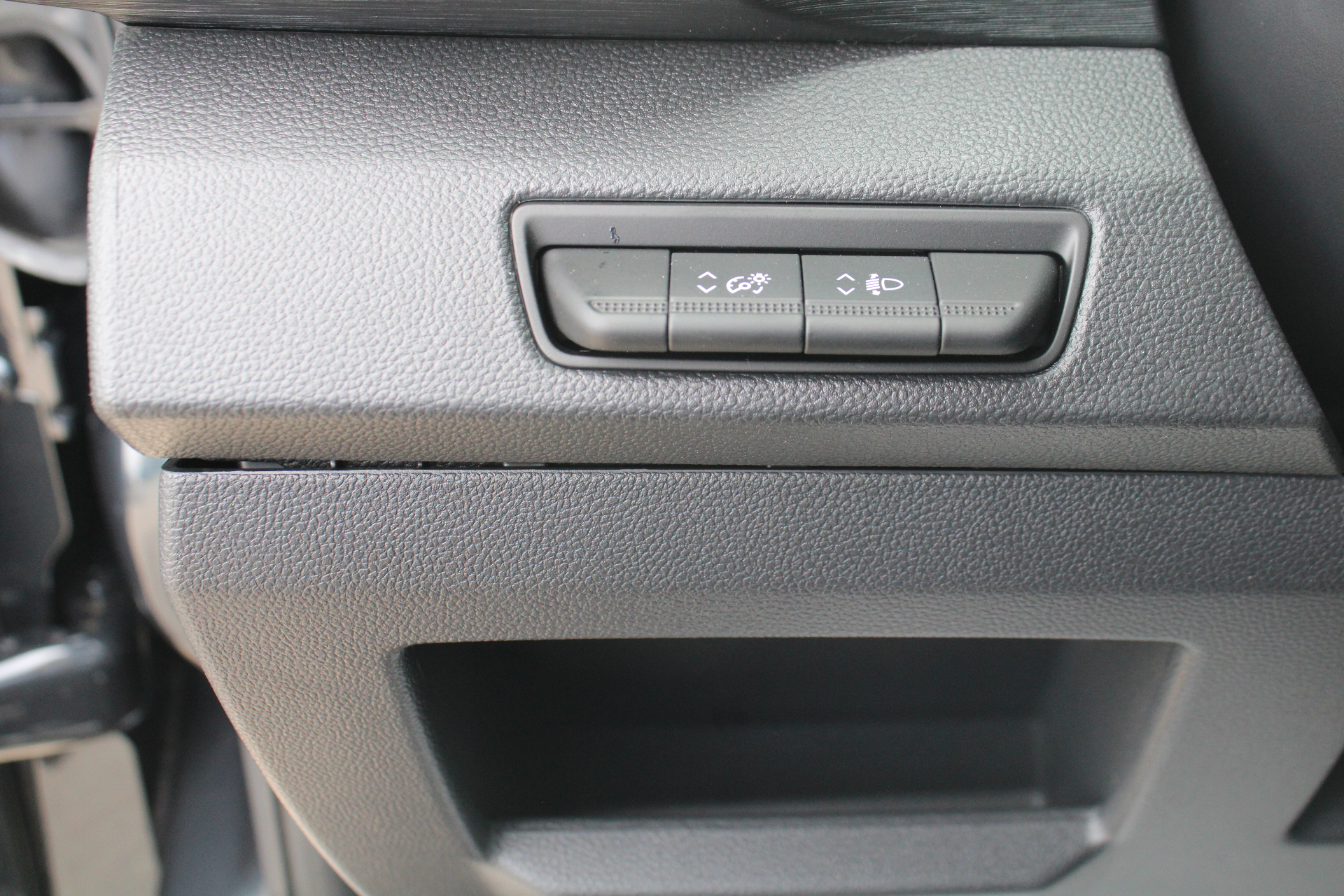 Nissan Primastar Dubbele Cabine L2H1 150pk DCT Tekna