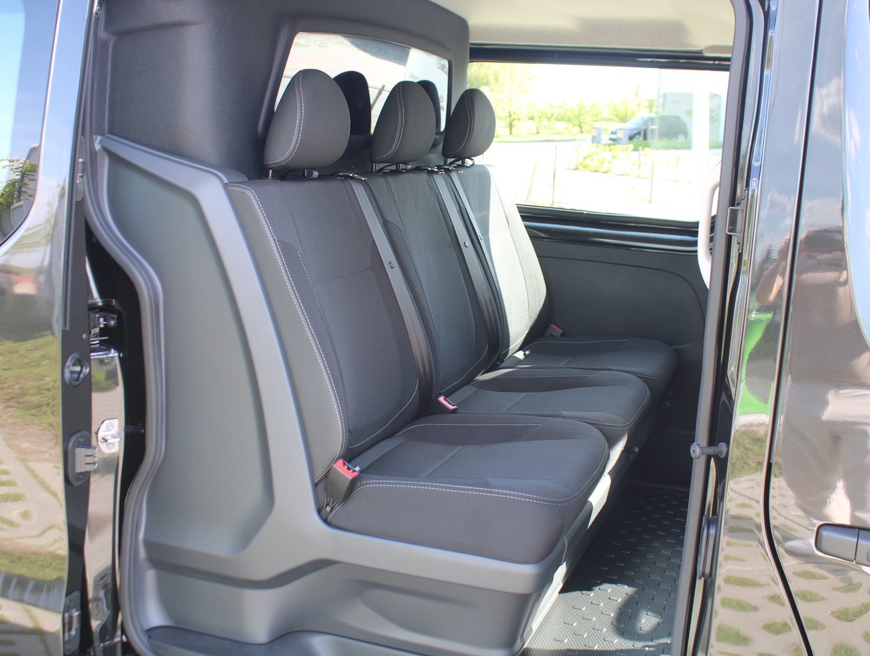 Nissan Primastar Dubbele Cabine L2H1 150pk DCT Tekna