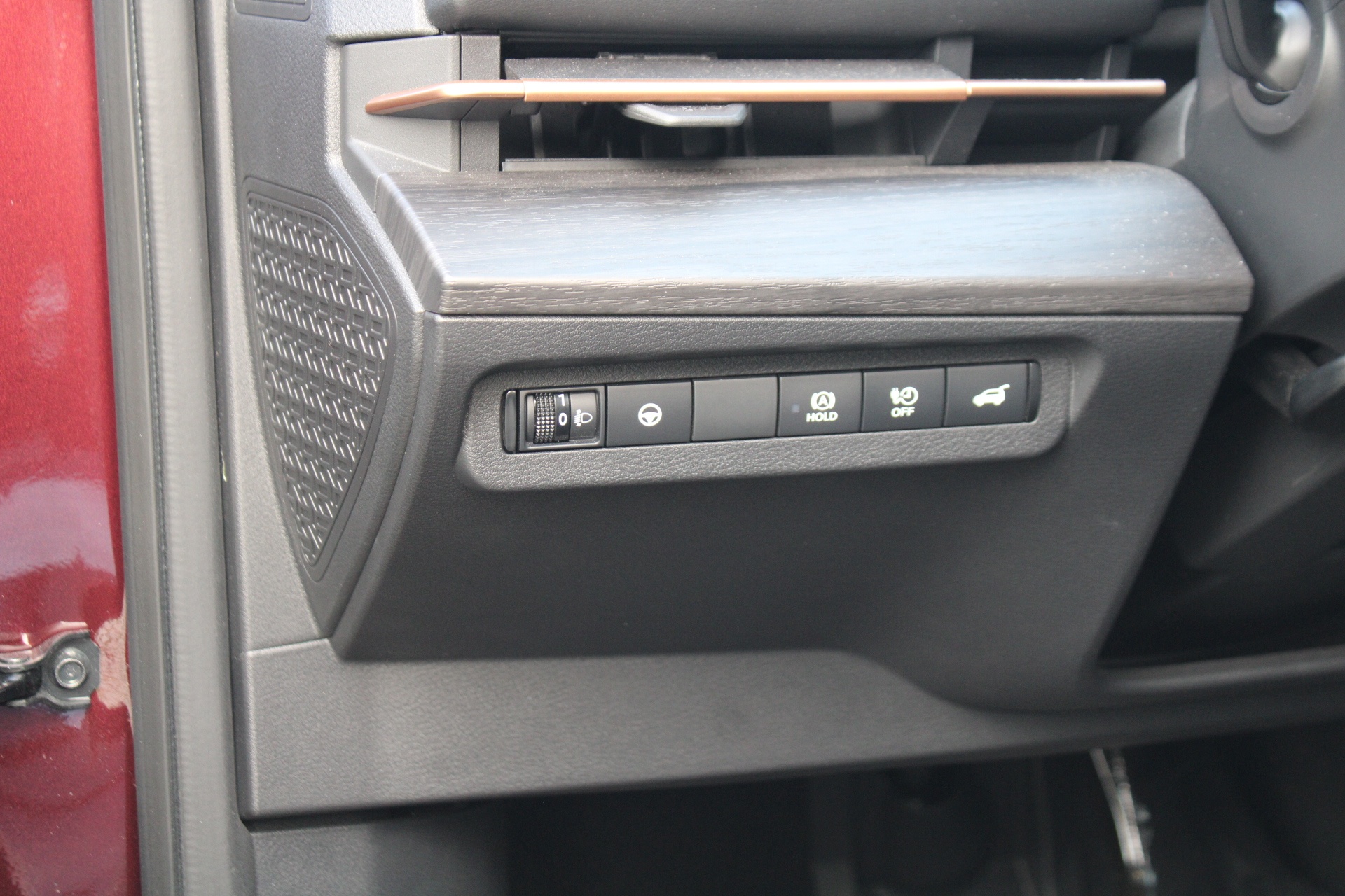 Nissan ARIYA ADVANCE 63kWh + Sunroof + 22kW Charger