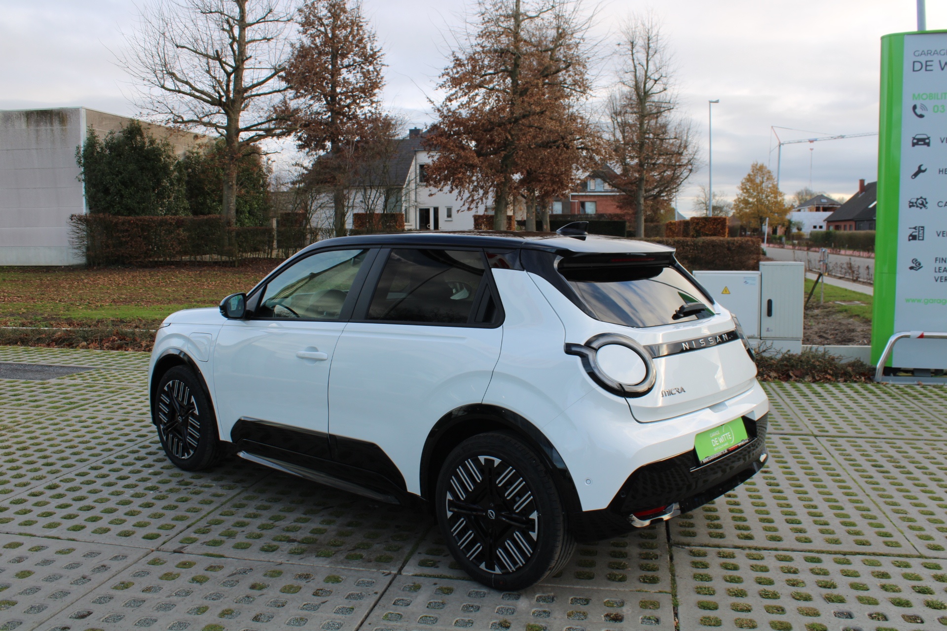 Nissan Micra 40kWh Advance + Cold Pack + Bi Tone