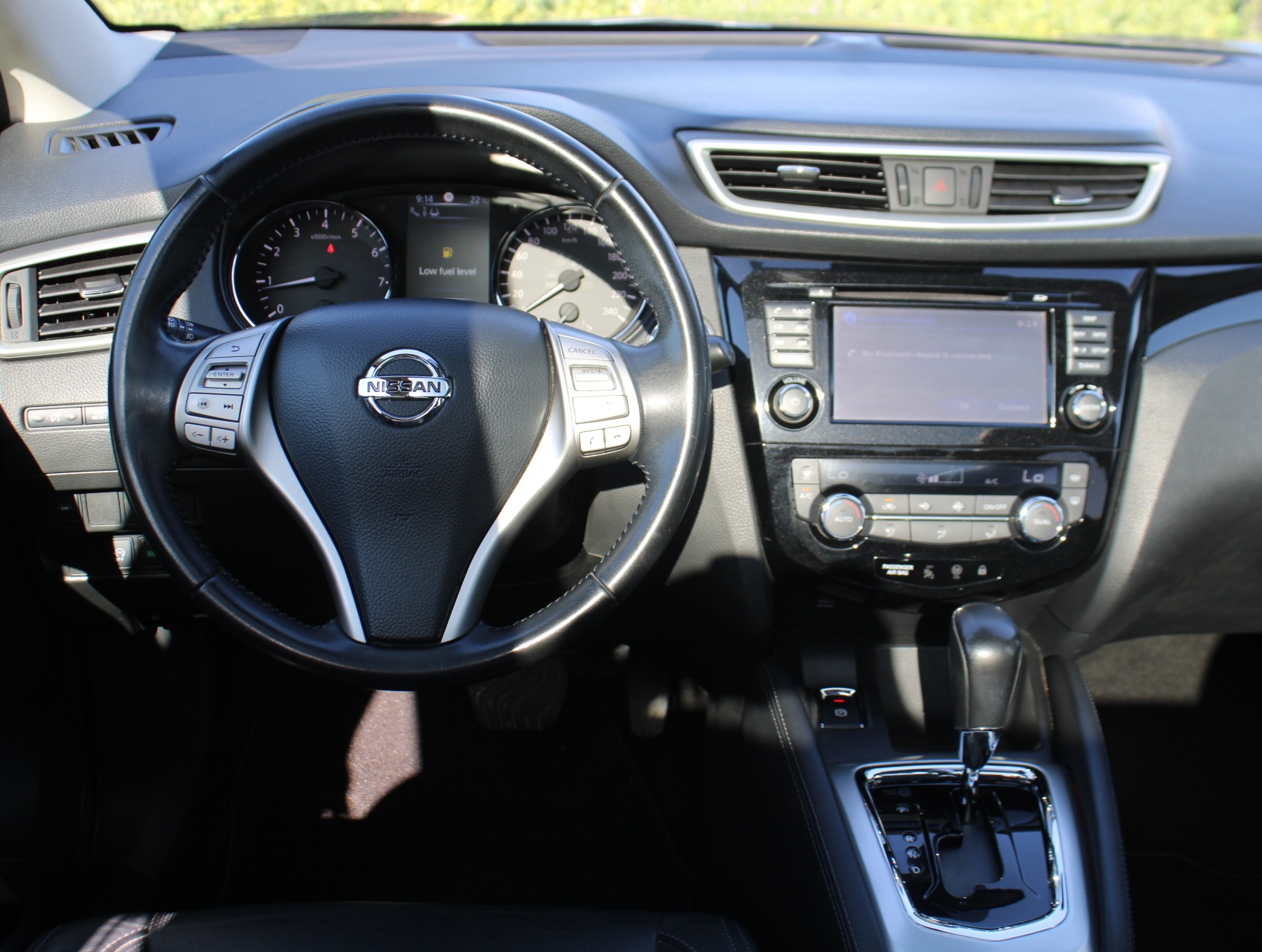 Nissan QASHQAI Tekna DIG-T 115 Xtronic + Glass Roof