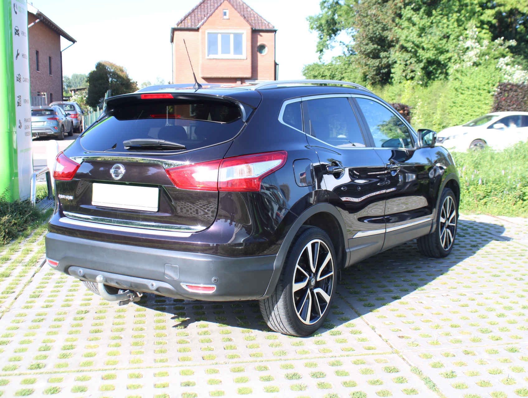 Nissan QASHQAI Tekna DIG-T 115 Xtronic + Glass Roof
