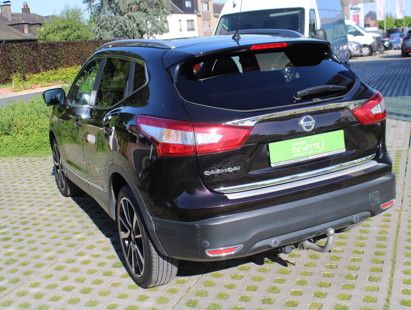 Nissan QASHQAI Tekna DIG-T 115 Xtronic + Glass Roof