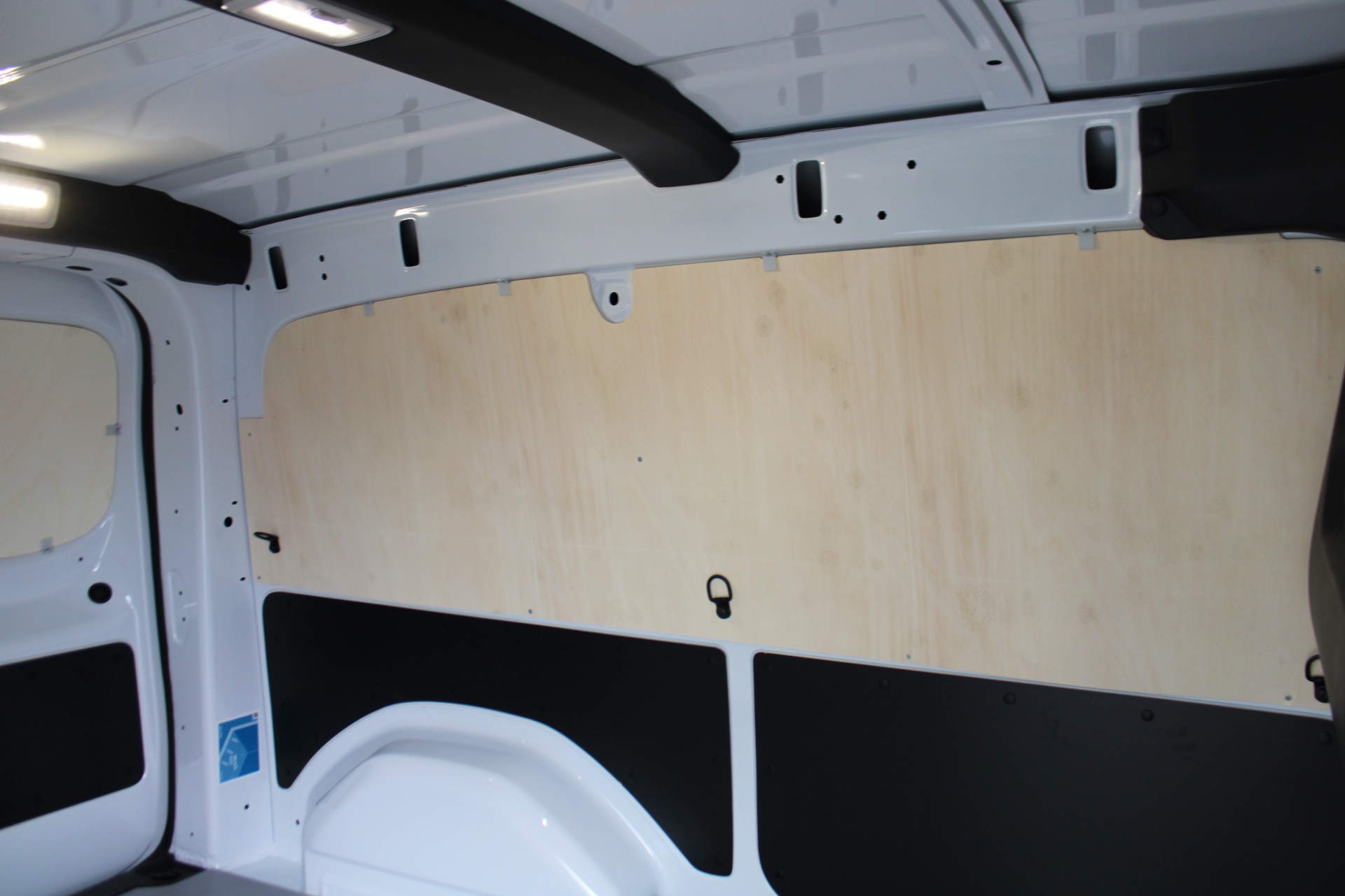 Nissan Townstar VAN L2H1 N-CONNECTA 130pk + Cargo Pack