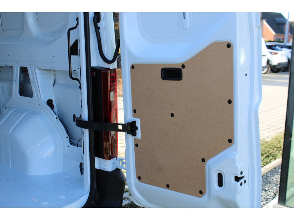 Nissan Interstar Dubbele Cabine  L3H2 dCi 150pk N-Connecta