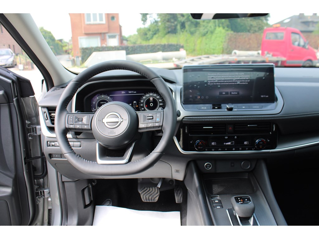 Nissan QASHQAI Mild-Hybrid 140pk M/T N-Connecta + Glass Roof + Cold Pack