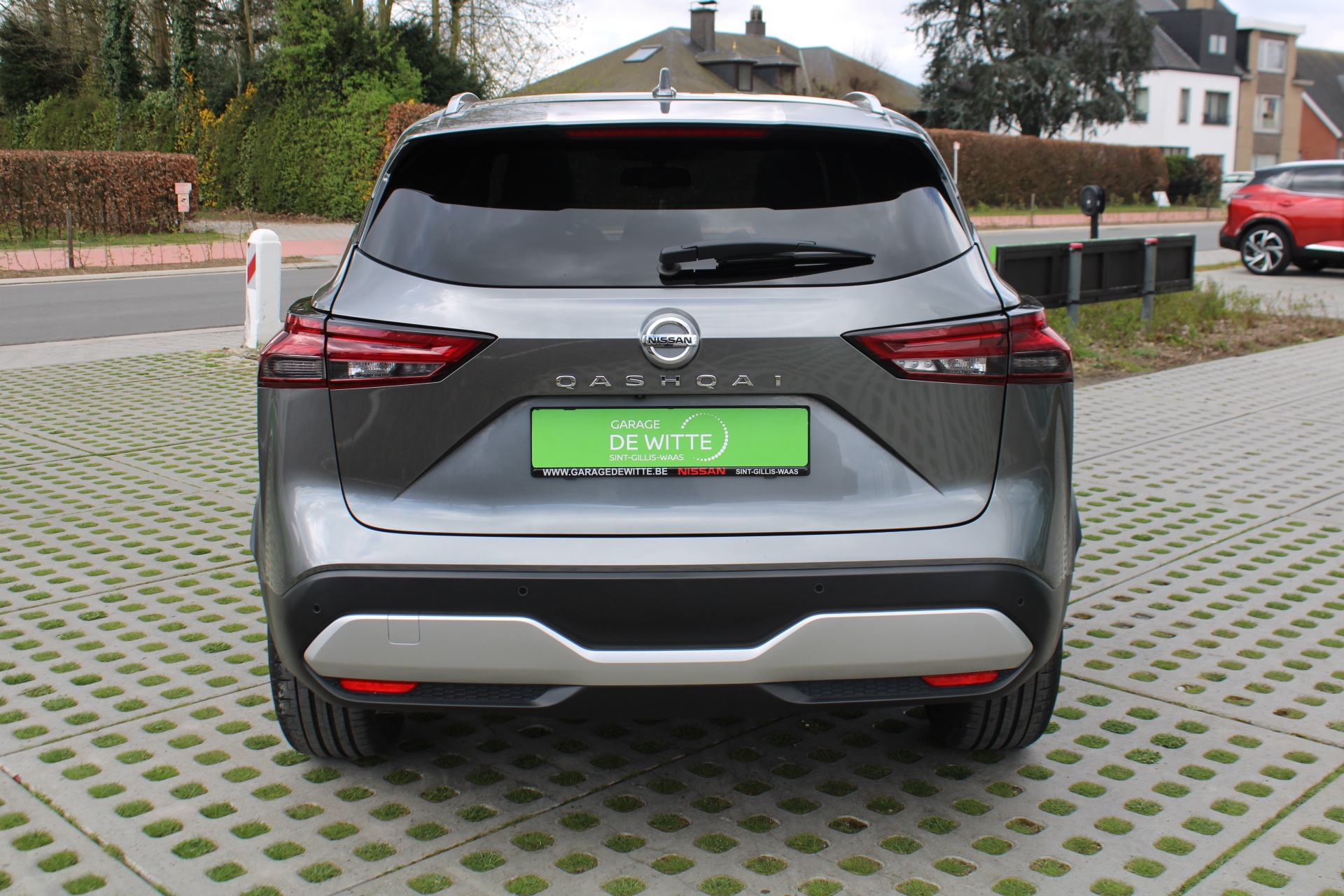 Nissan QASHQAI Tekna 140 pk + Glass Roof