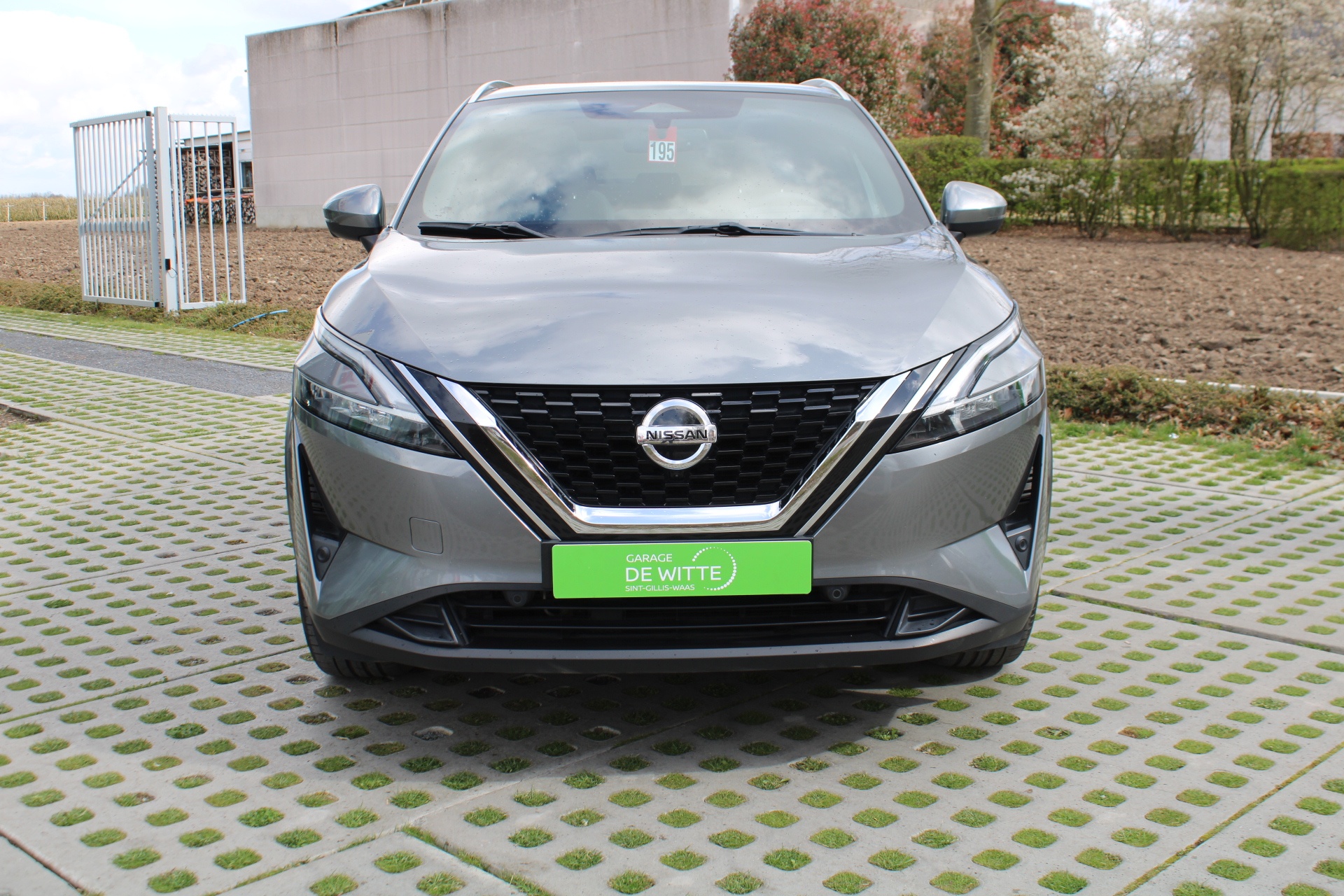 Nissan QASHQAI Tekna 140 pk + Glass Roof