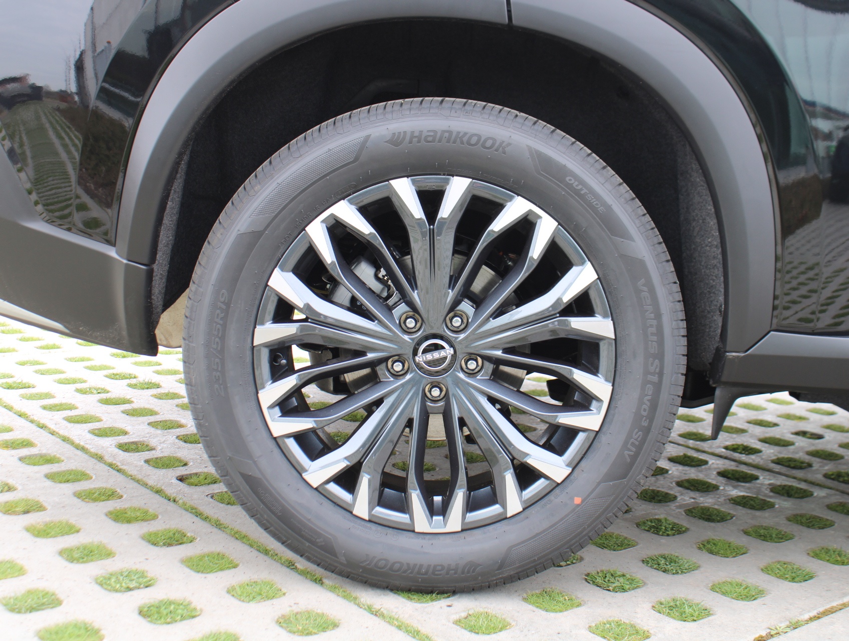 Nissan X-Trail Mild-Hybrid Tekna 2WD + Glass Roof + 7 Zitplaatsen
