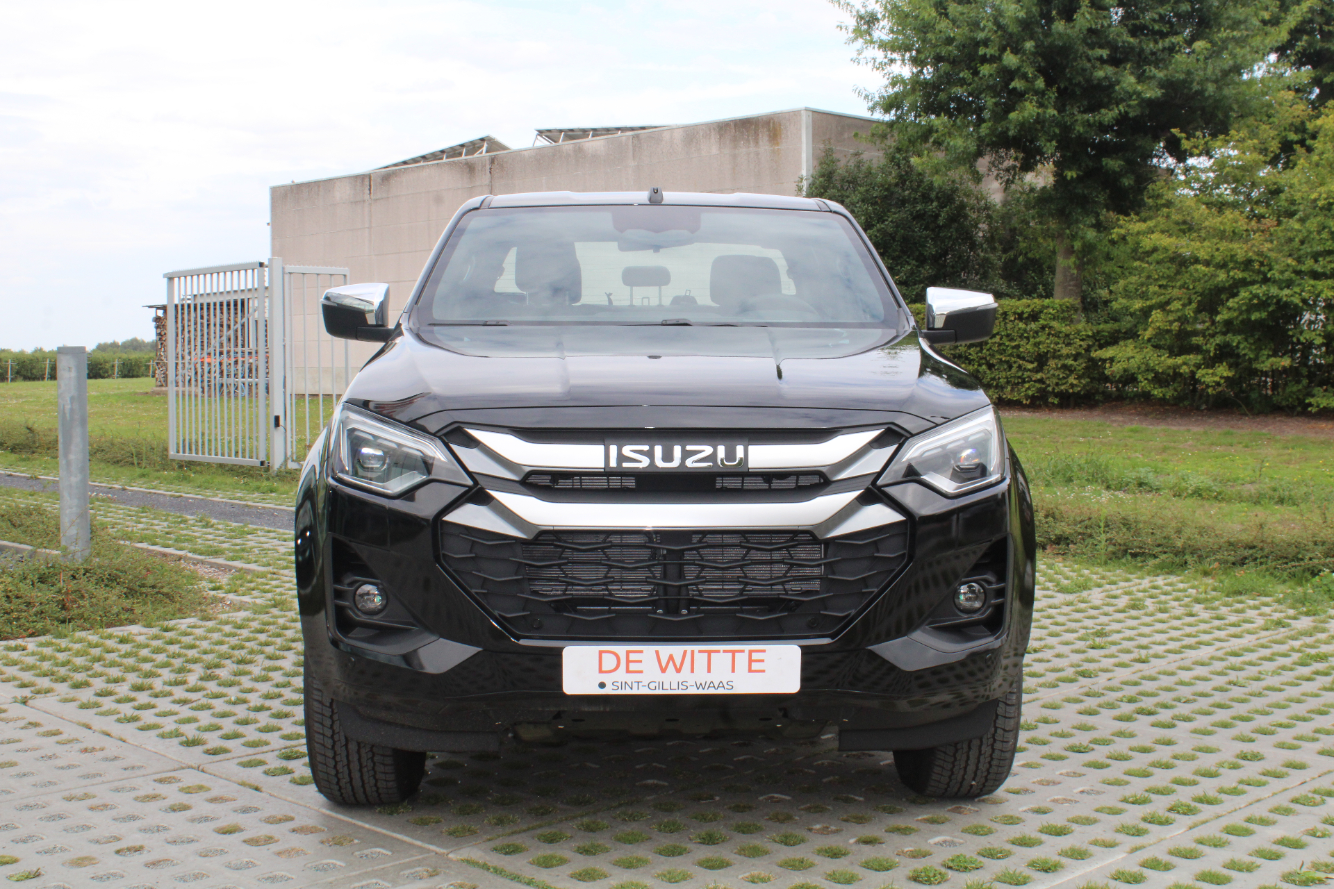 Isuzu D-Max 2.2d Double Cab LSX + Diff. Lock