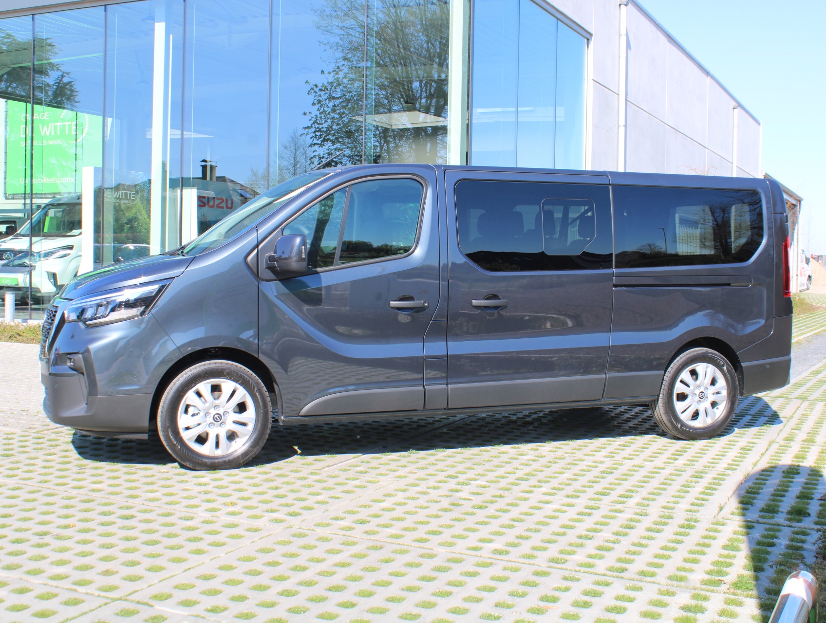 Nissan Primastar Combi L2H1 150pk DCT Tekna + Trekhaak