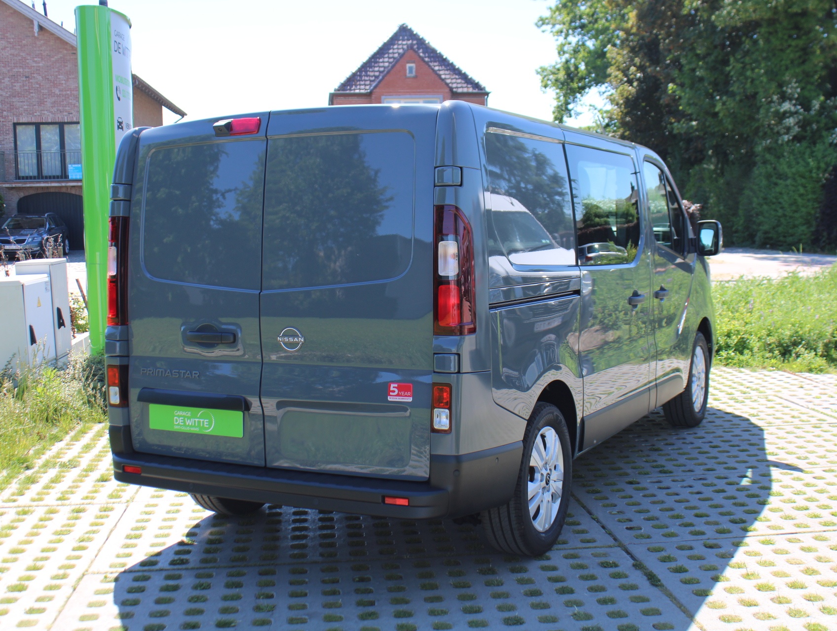 Nissan Primastar Dubbele Cabine L1H1 150pk MT Tekna