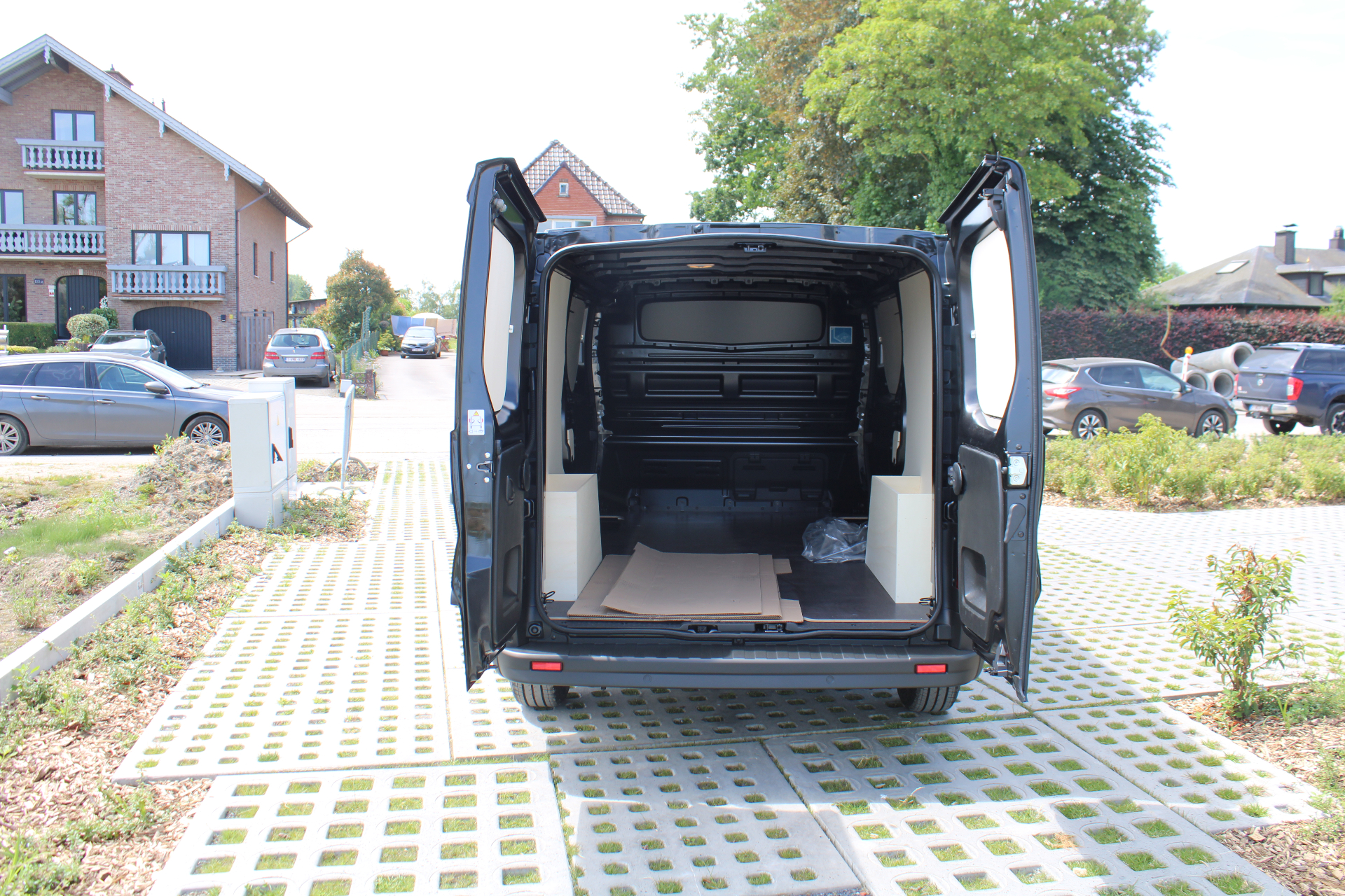 Nissan Primastar Van L1H1 150pk DCT N-Connecta + Cargo Pack