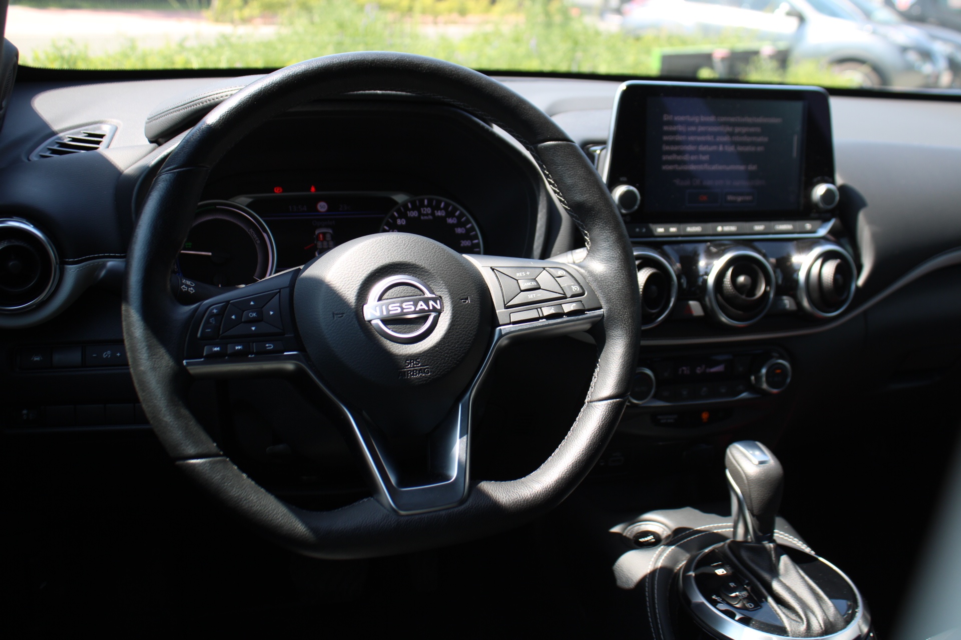 Nissan Juke HEV Premiere Edition + Cold Pack