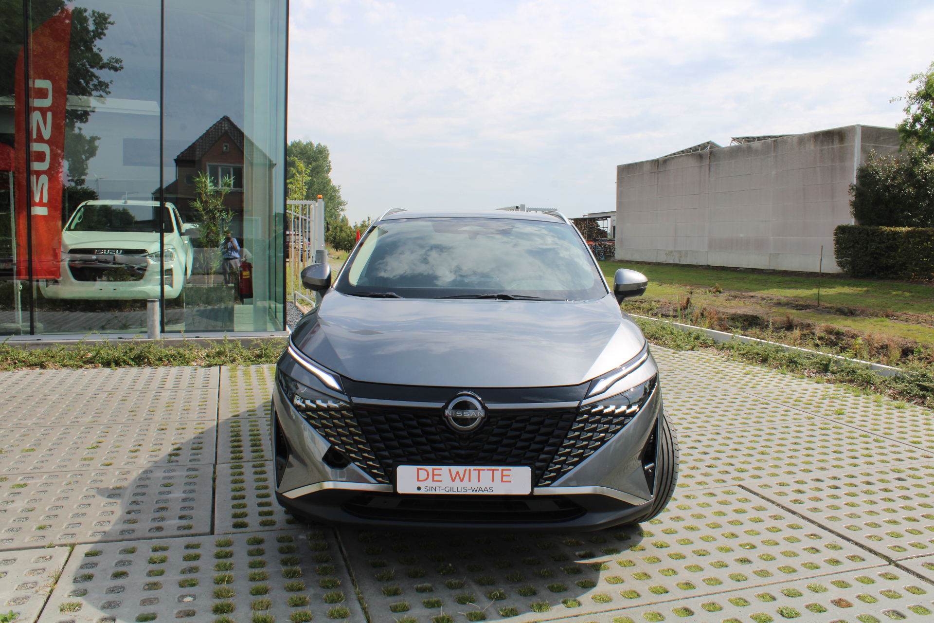 Nissan QASHQAI Mild-Hybrid N-Connecta Xtronic + Glass Roof + Easy Pack