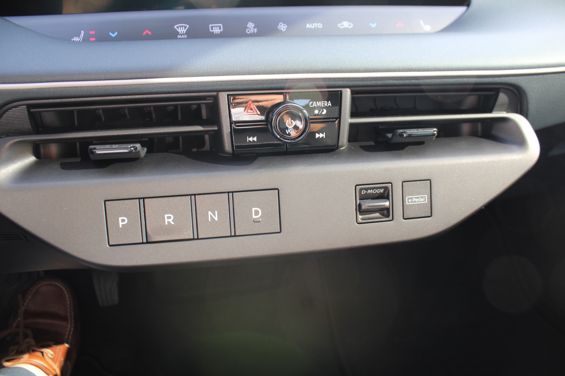 Nissan Leaf 52KWh ENGAGE PLUS