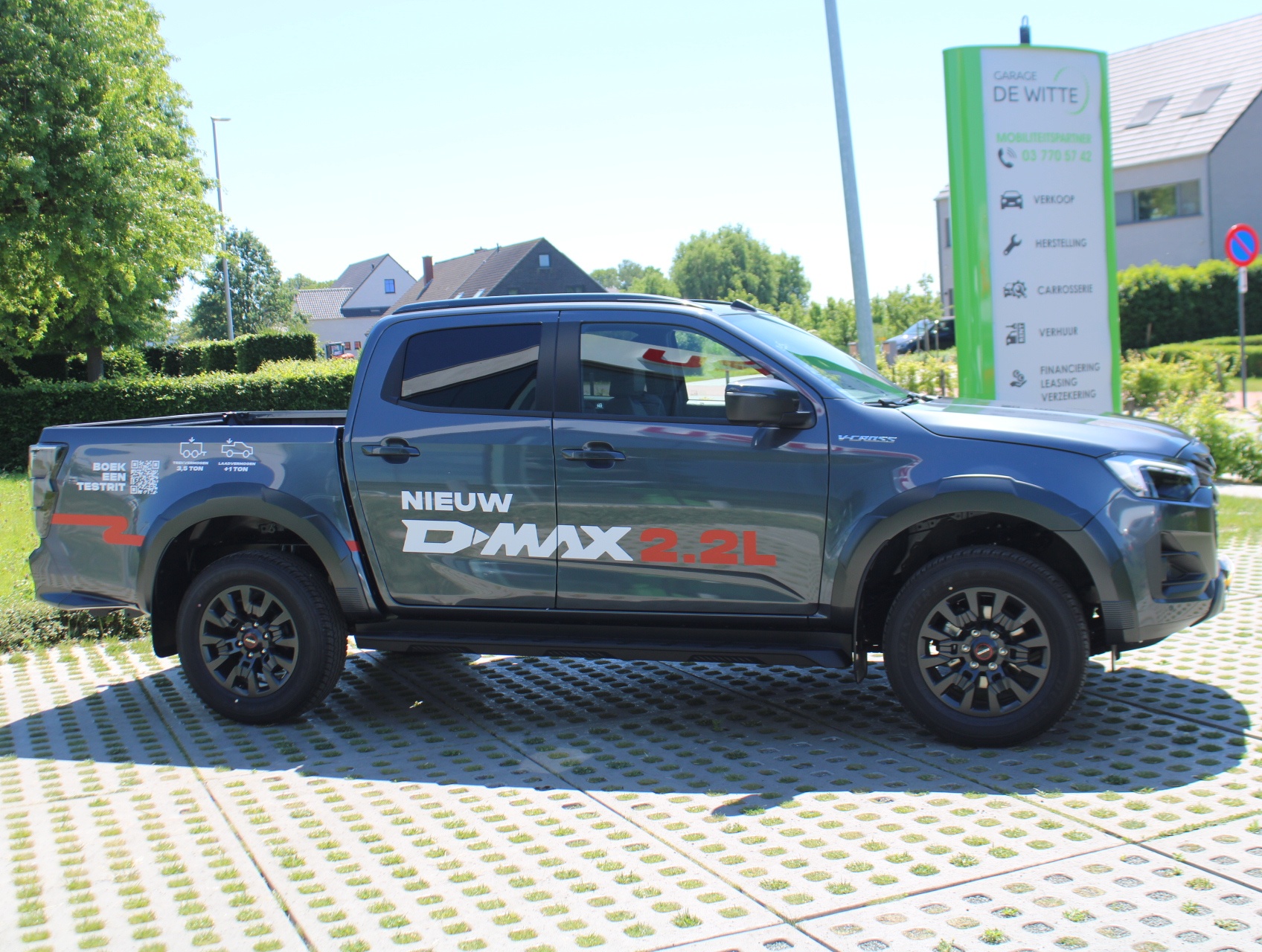 Isuzu D-Max 2.2d Double Cab LSE AT8 + Diff. Lock + 360° Camera